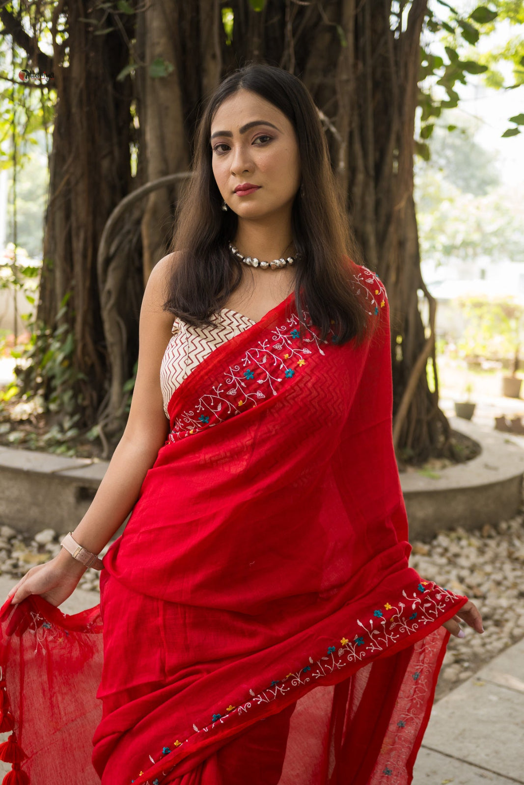 Red Garden On The Needle Embroidered Cotton Saree