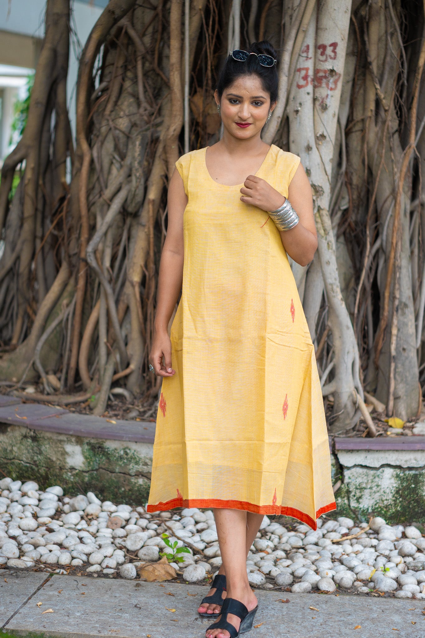 Shubhra Jamdani Dress - Uttariya