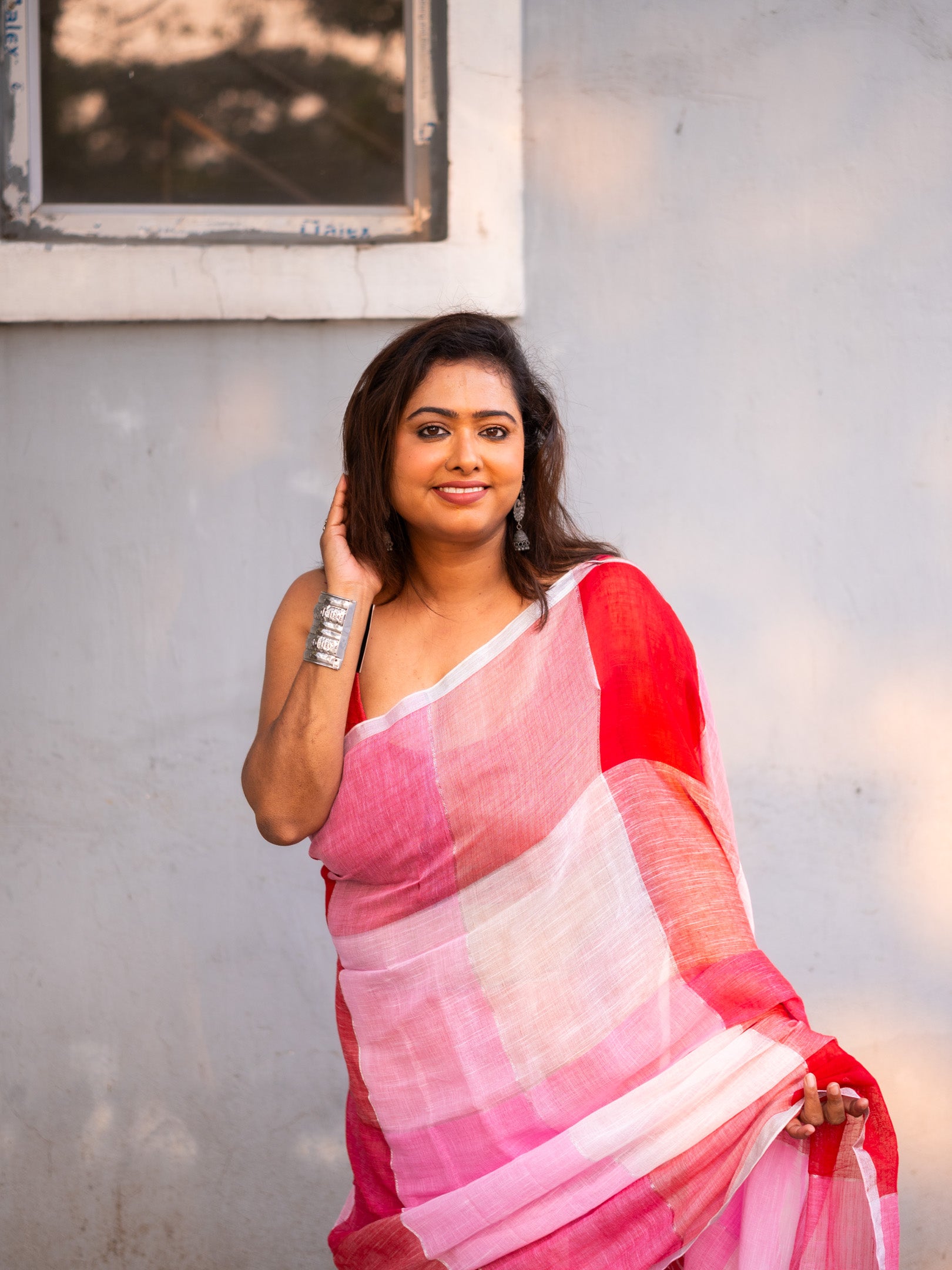 Golapi Linen Saree