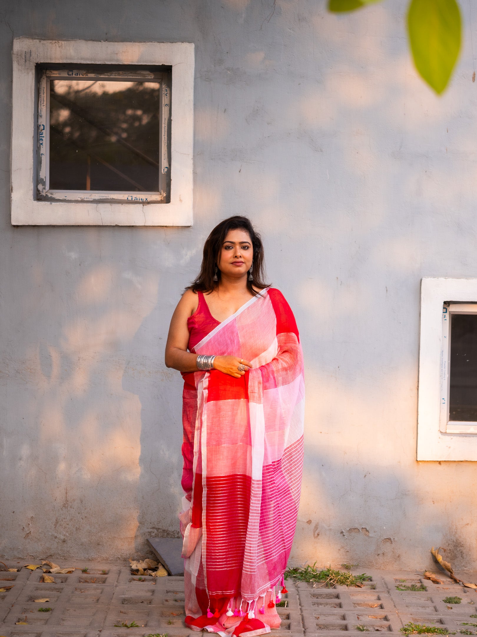 Golapi Linen Saree