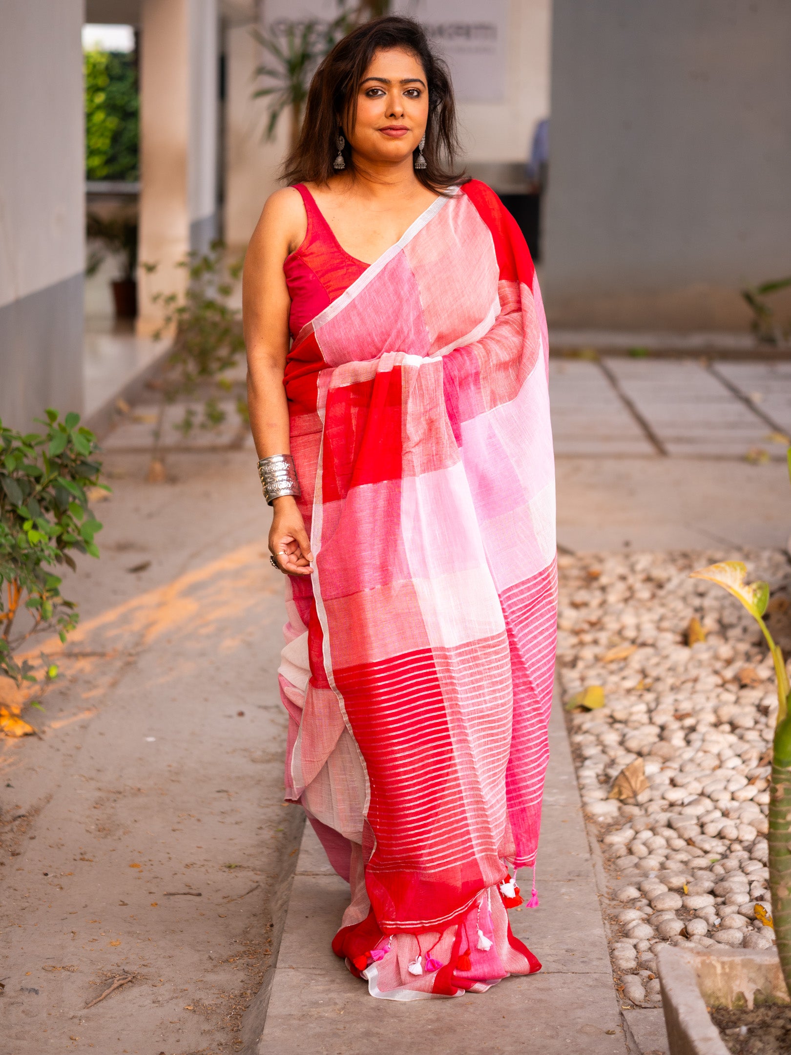 Golapi Linen Saree