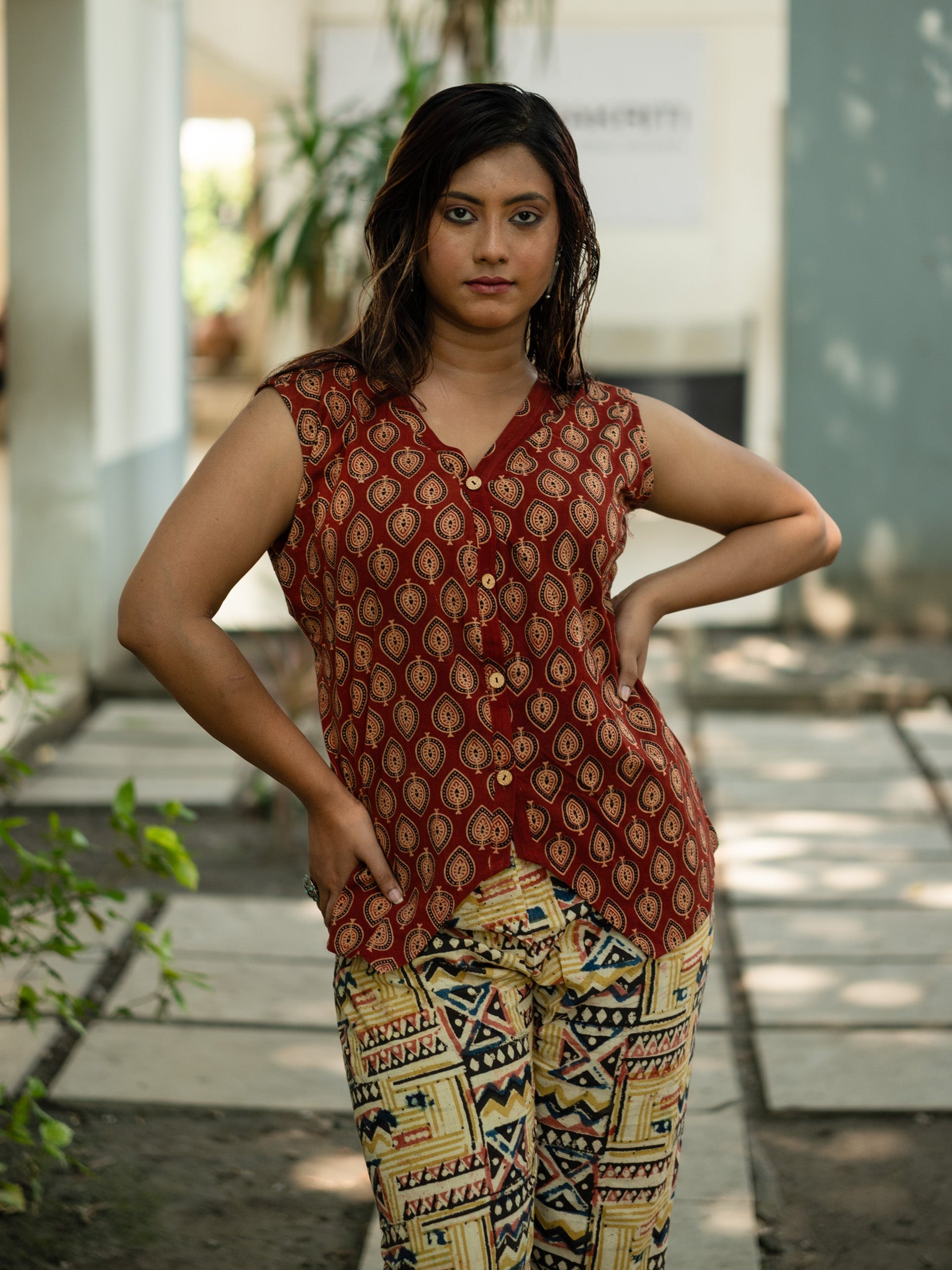 Sleeveless Jacket Top