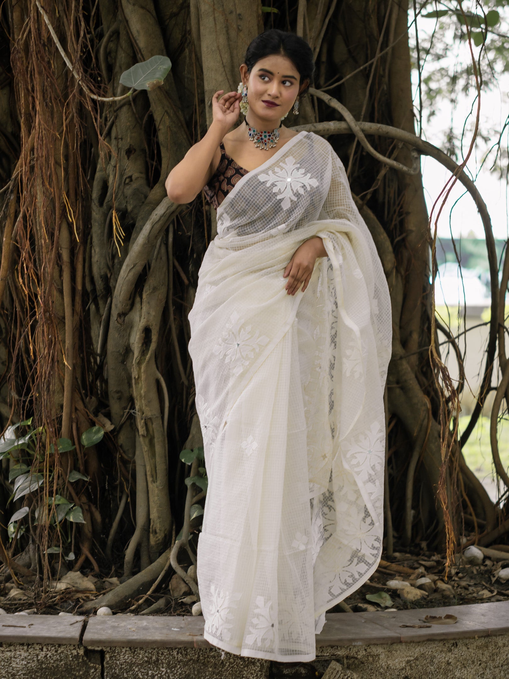 White Saga Saree