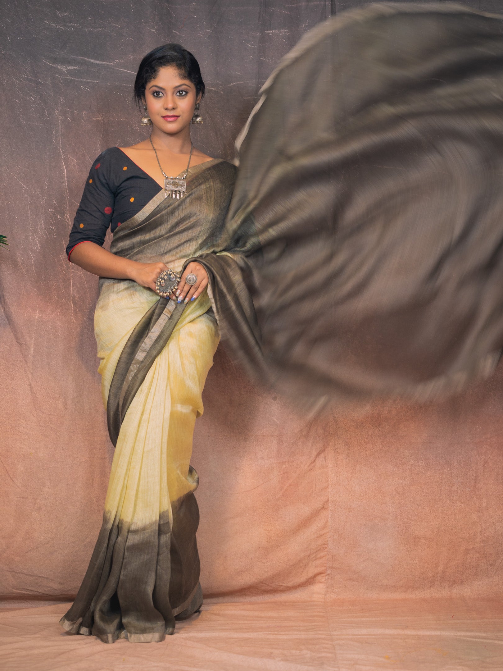 Slk Linen Saree