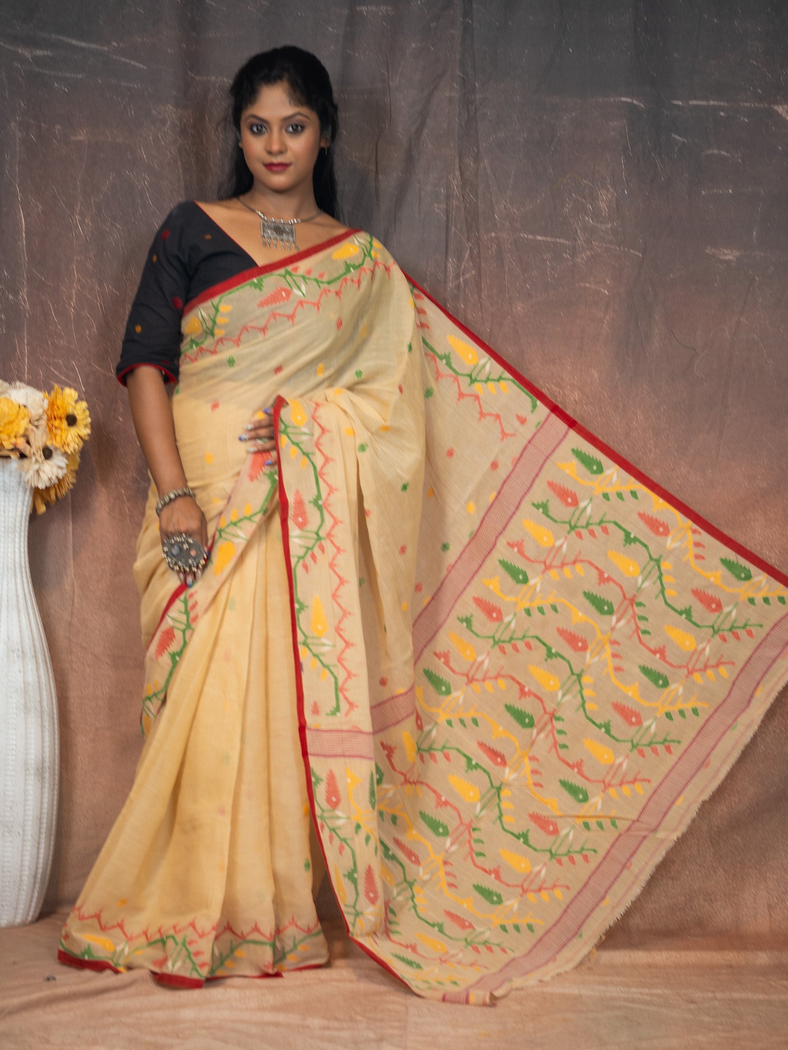 Chandan Jamdani Saree