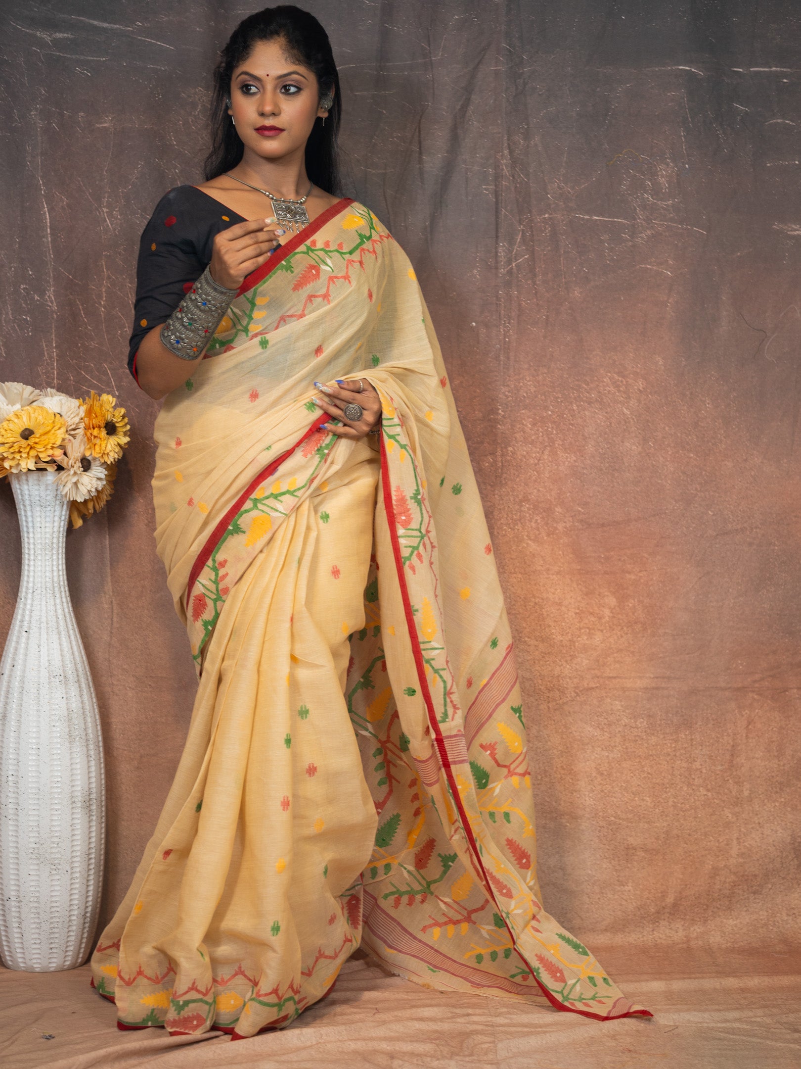 Chandan Jamdani Saree