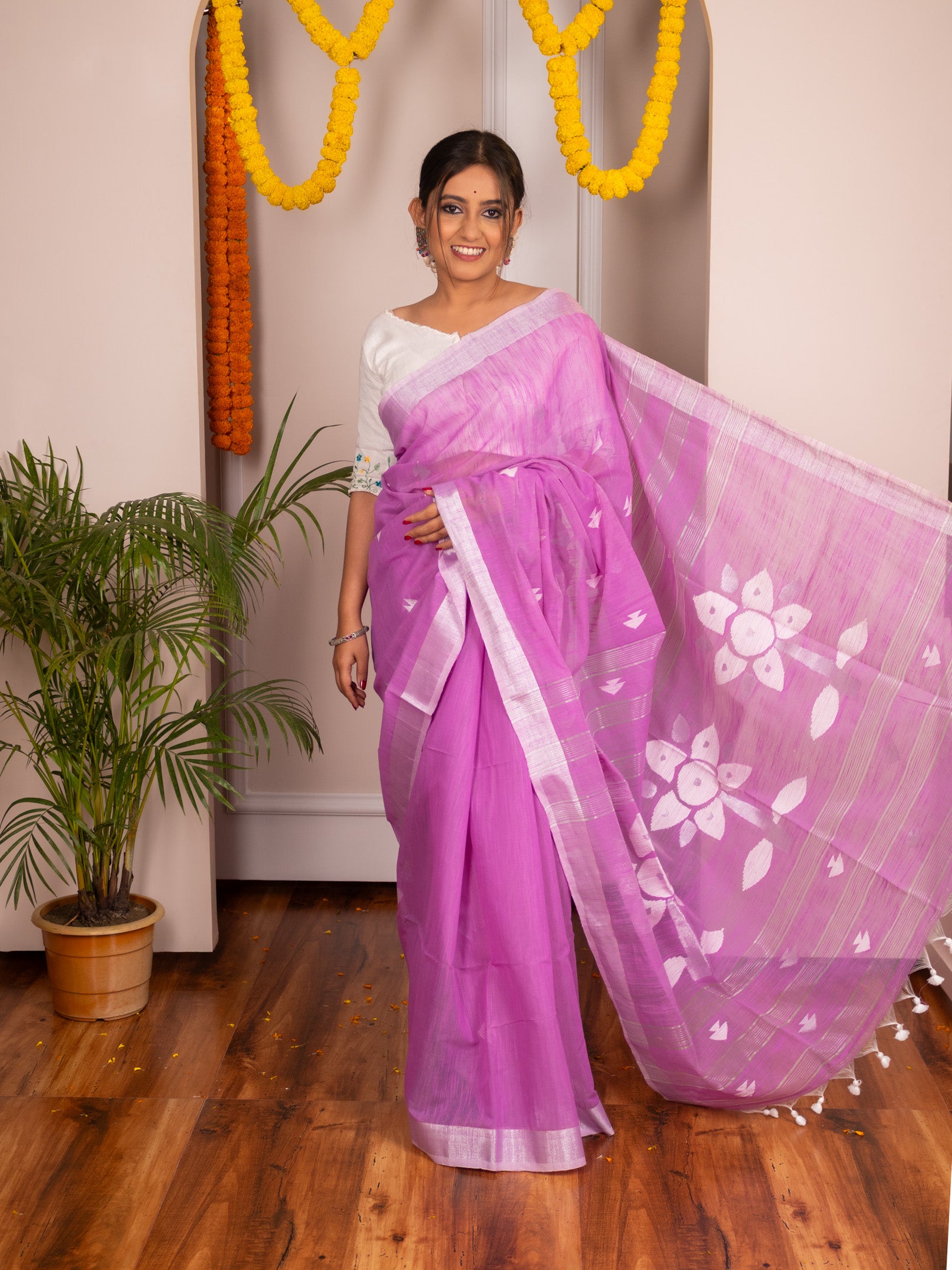 Deepanjali Silk Jamdani Saree