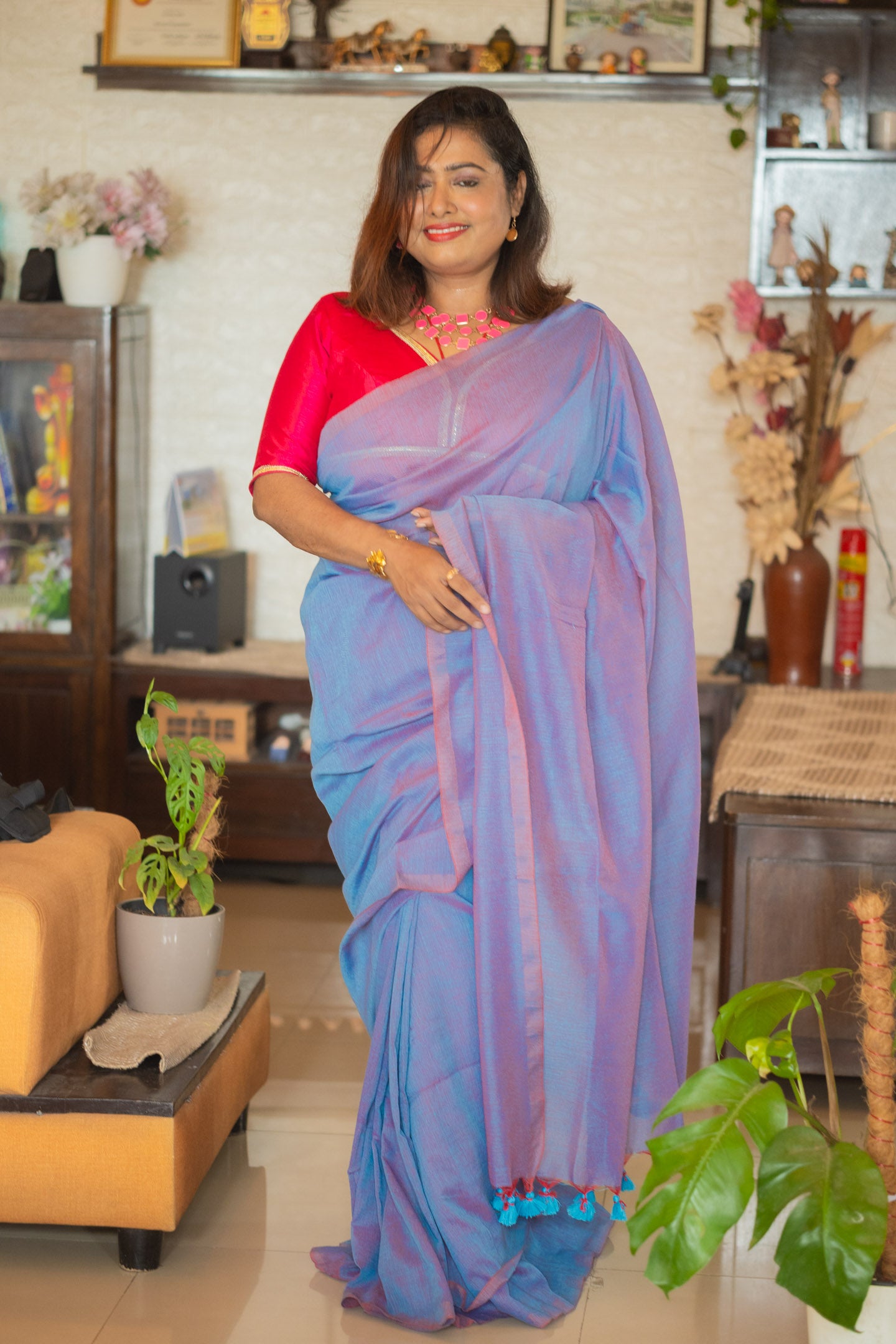 Royal Rhythm Linen Saree