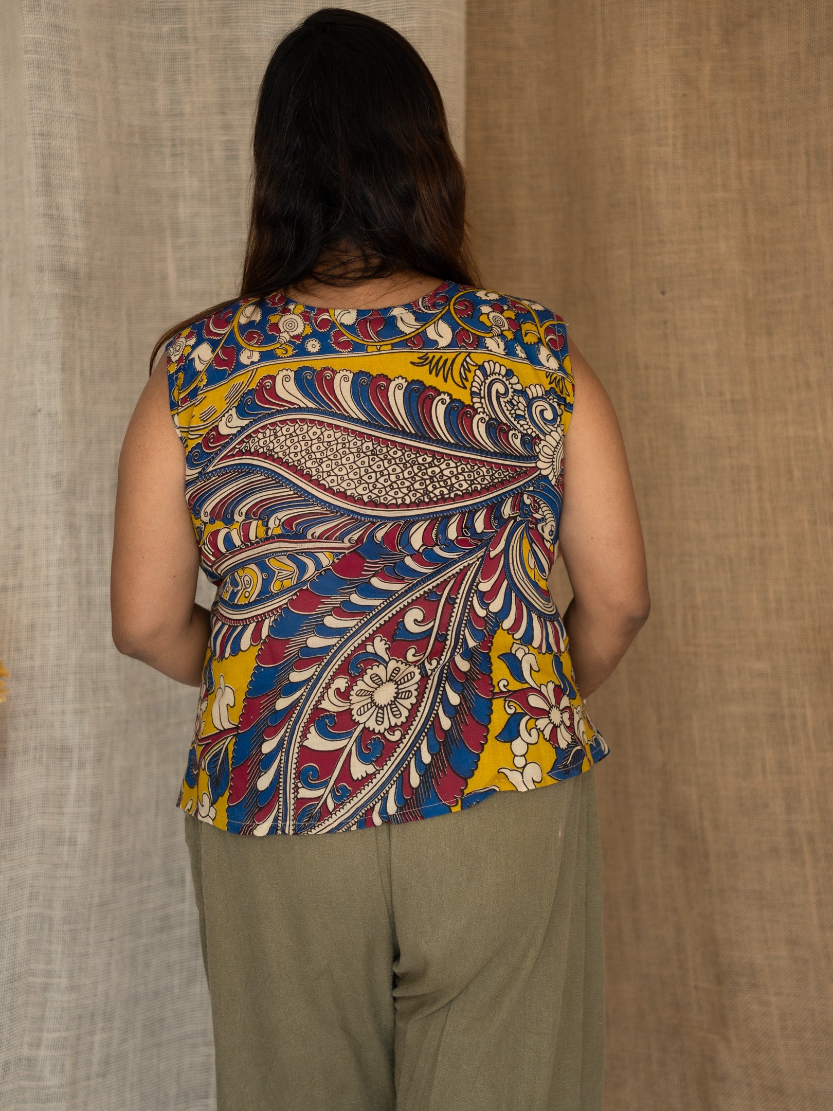 Multicolour Handcrafted Madhubani & Kalamkari Sleeveless Jacket Top
