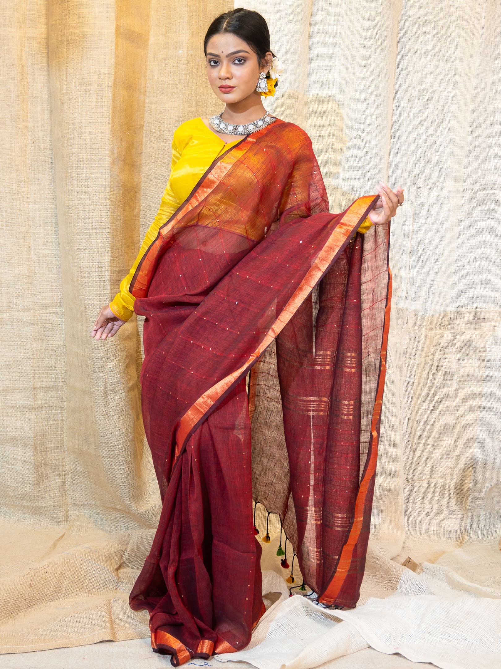Woven Design Pure Linen Saree