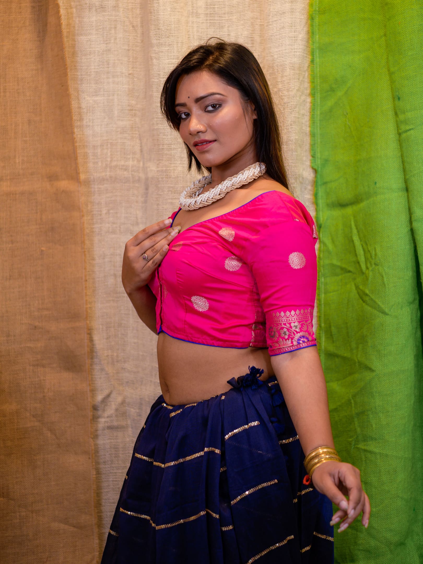 Women Pink Banarasi Saree Blouse