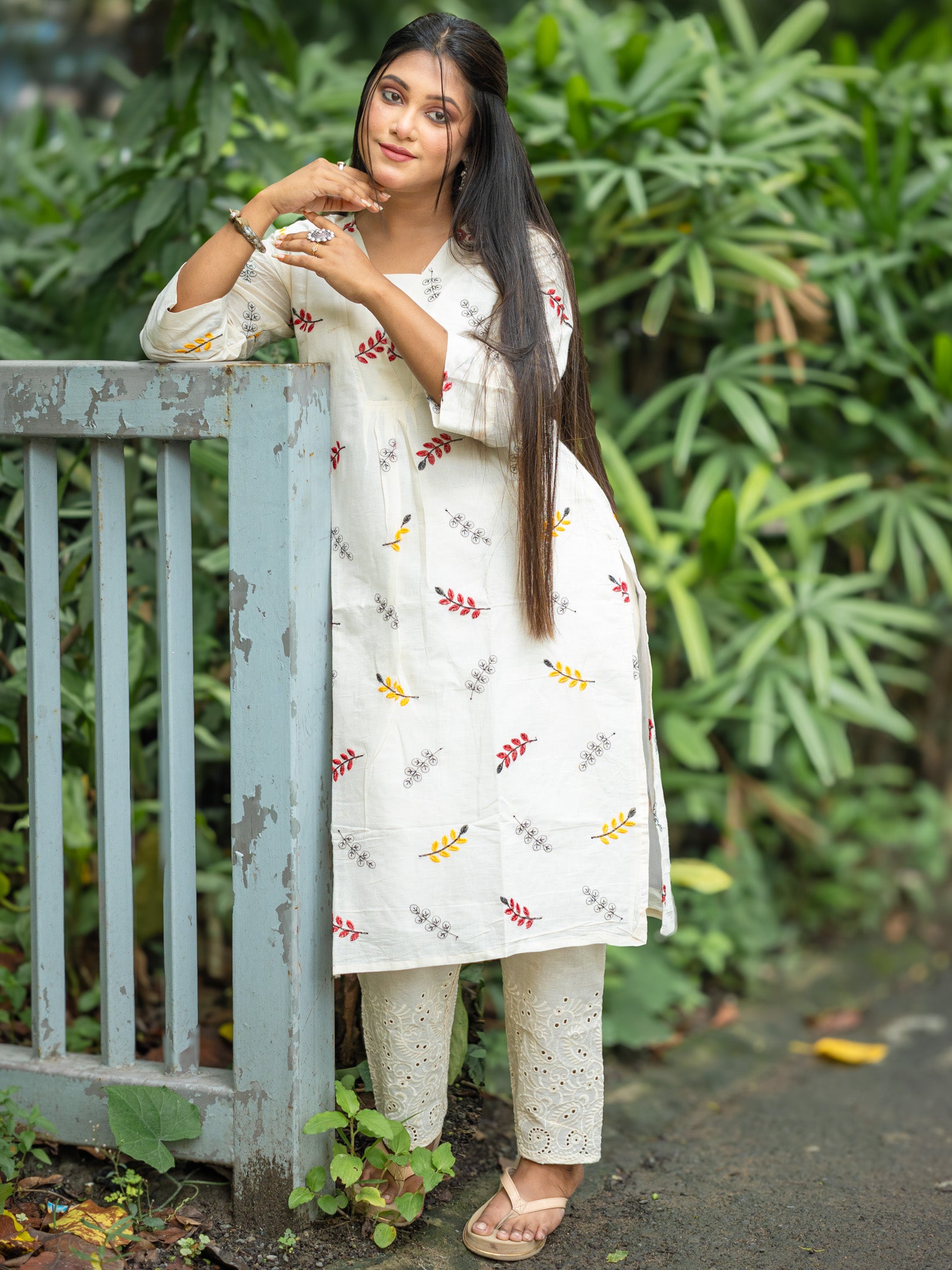 Morning Bloom White Embroidered Cotton Kurta