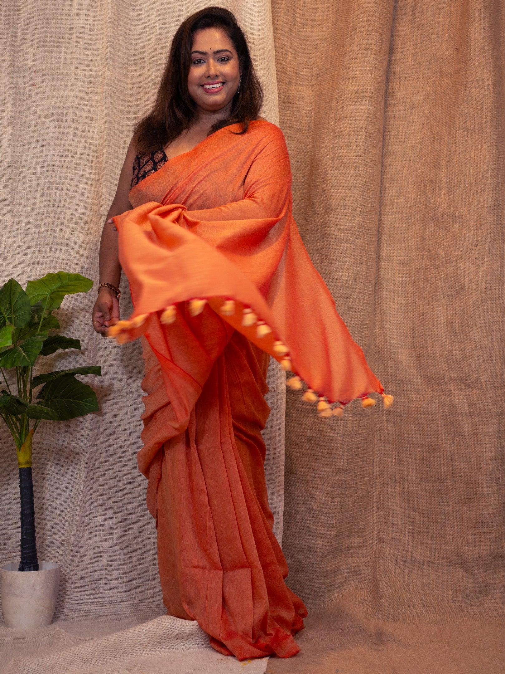 Sheen Cotton Linen Saree