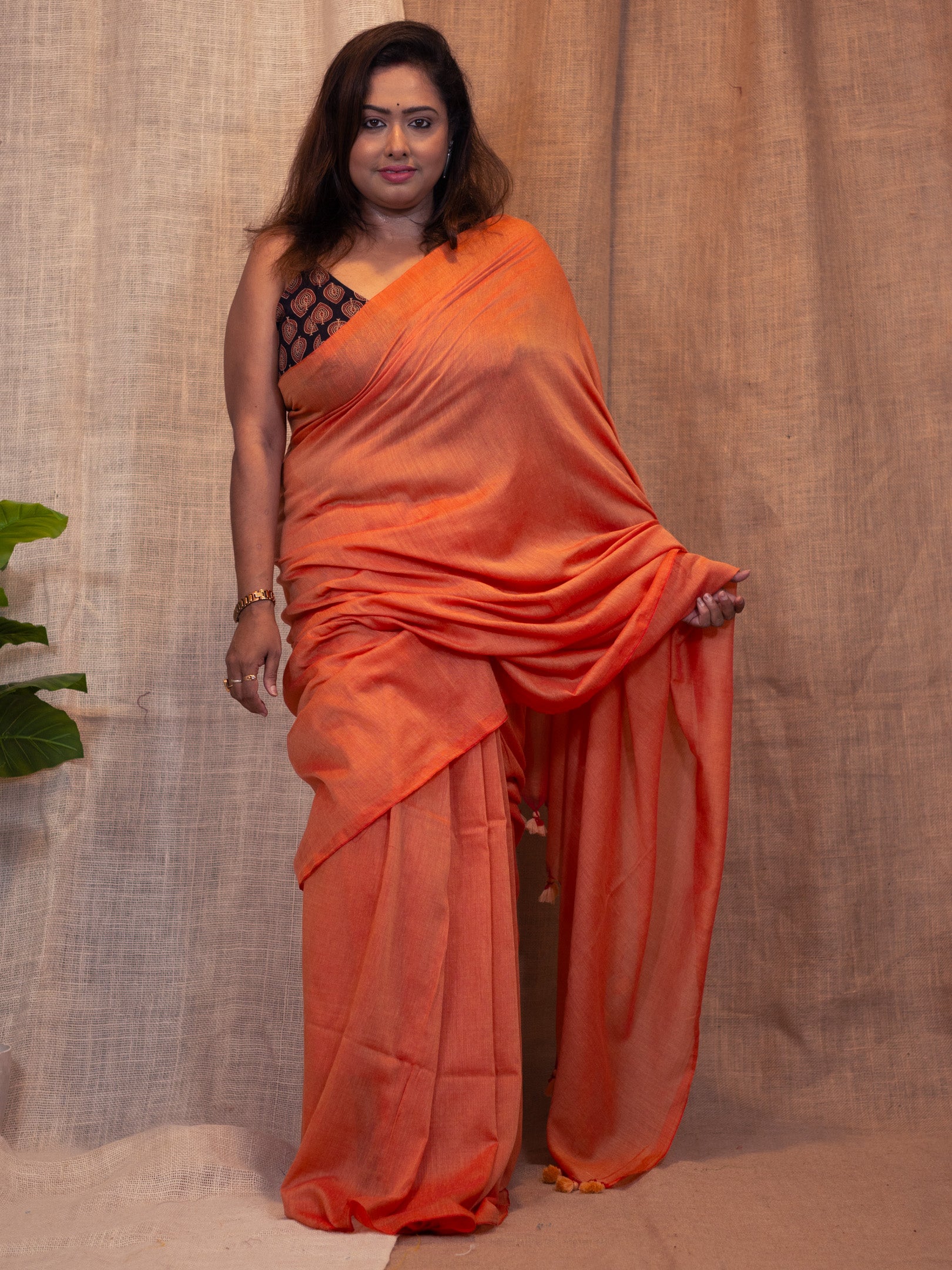 Sheen Cotton Linen Saree