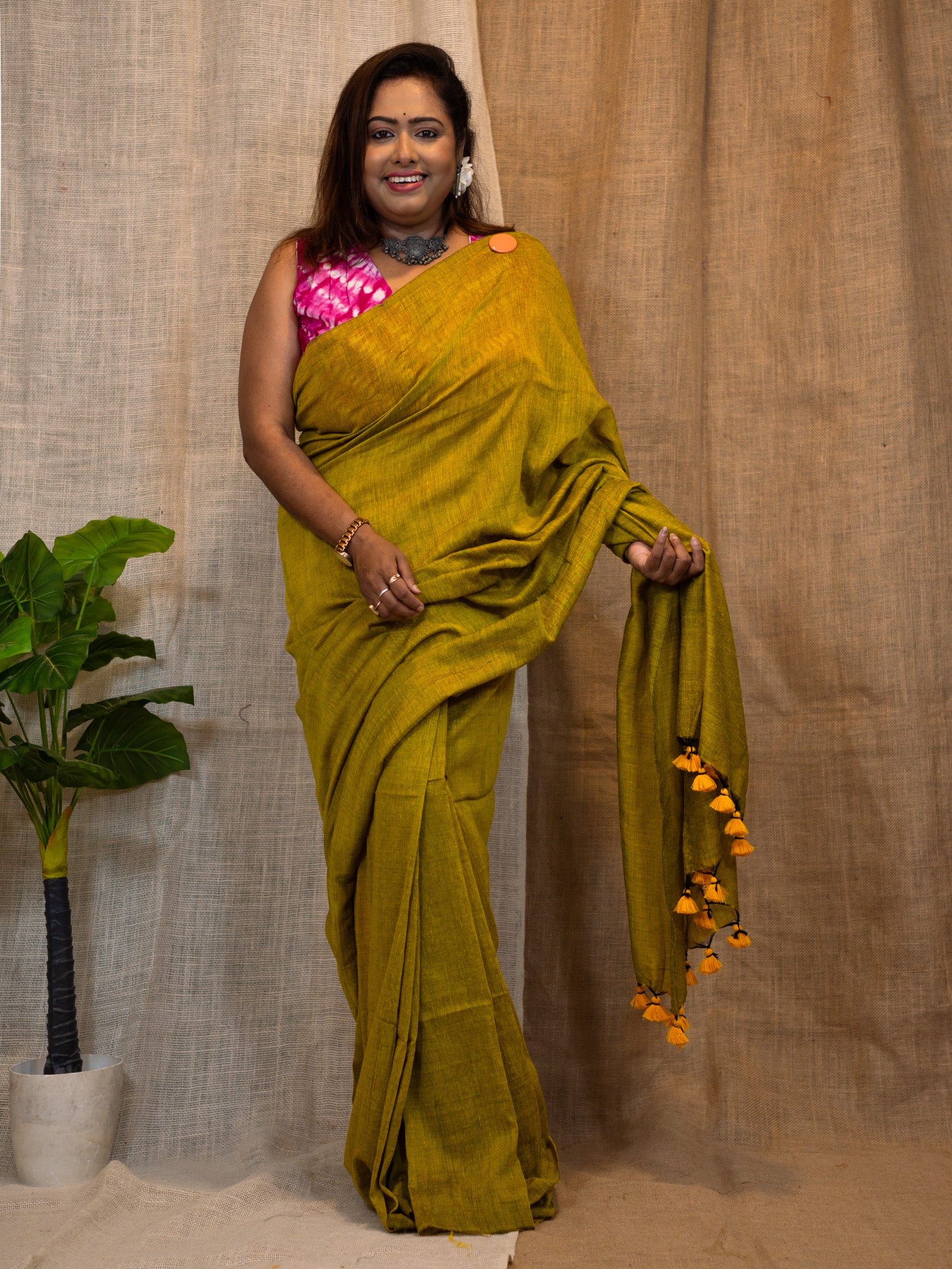 Linen Gold Luster Cotton Saree