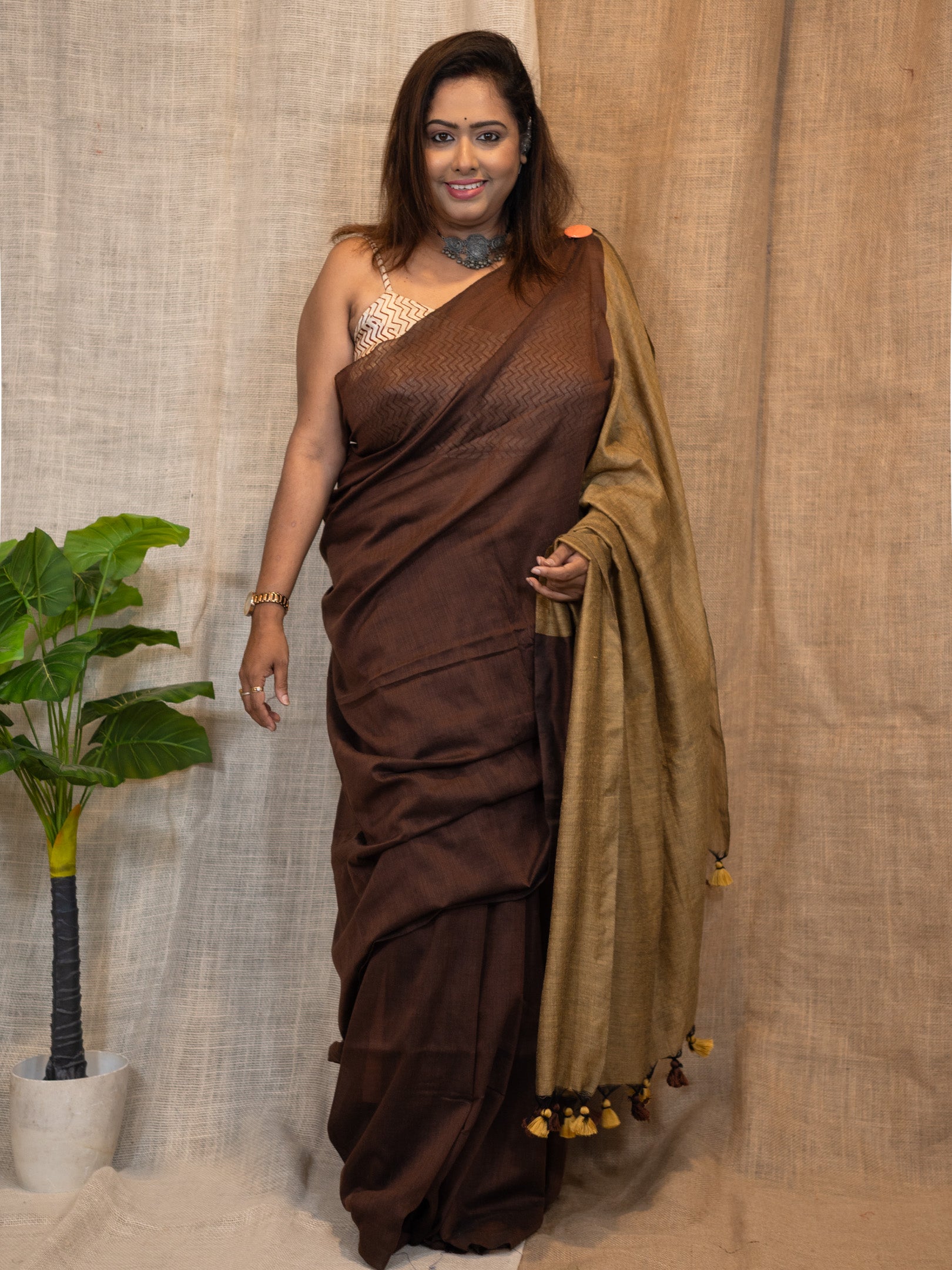 Bistre Brown Luxe Cotton Linen Saree