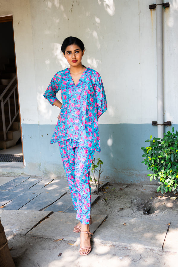 Blue Tapche Floral Work Cotton co ord set - Uttariya