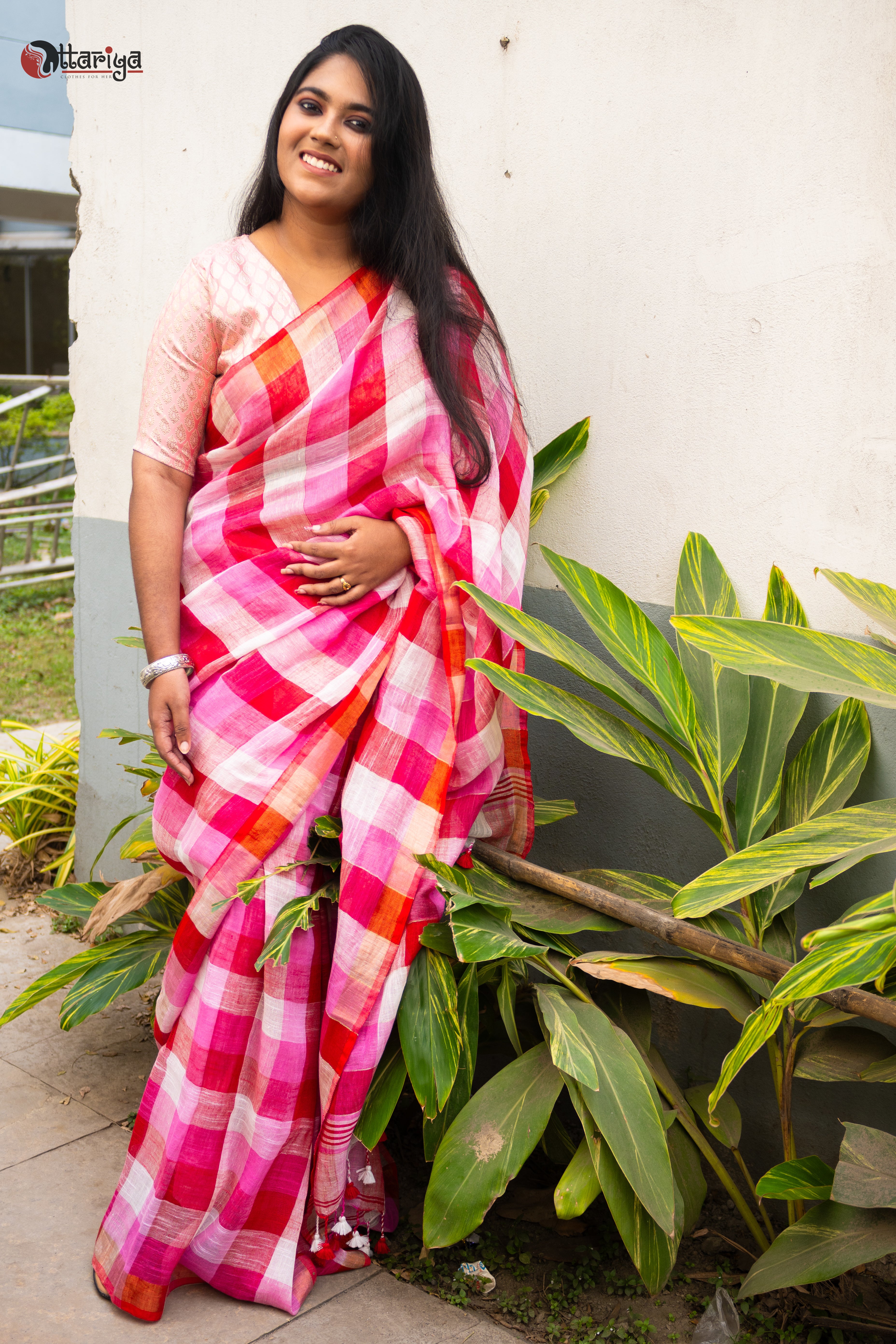 Pink Berry Linen Saree