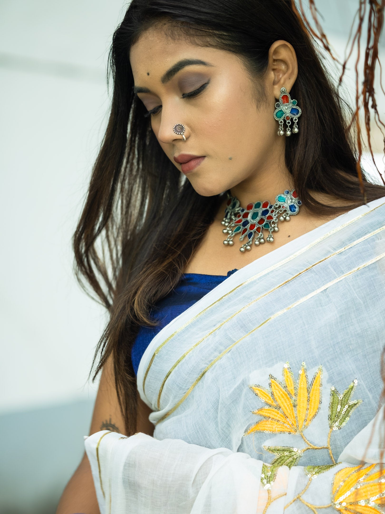 White Handloom Cotton Saree with Floral Embroidery