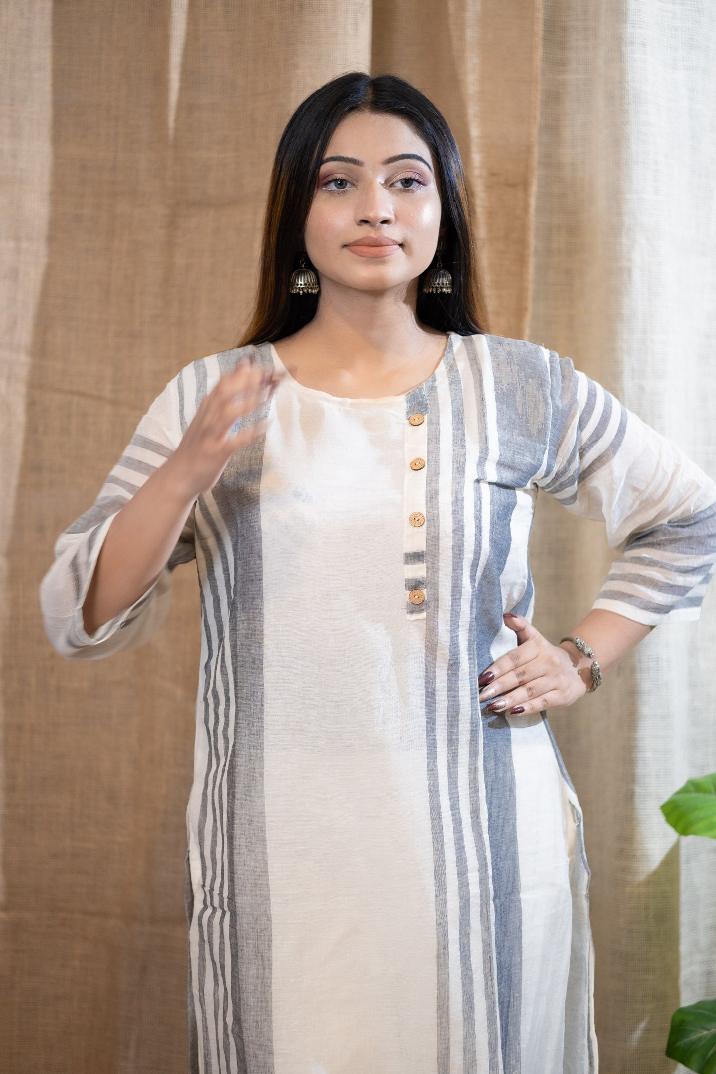 Charm Kurta white