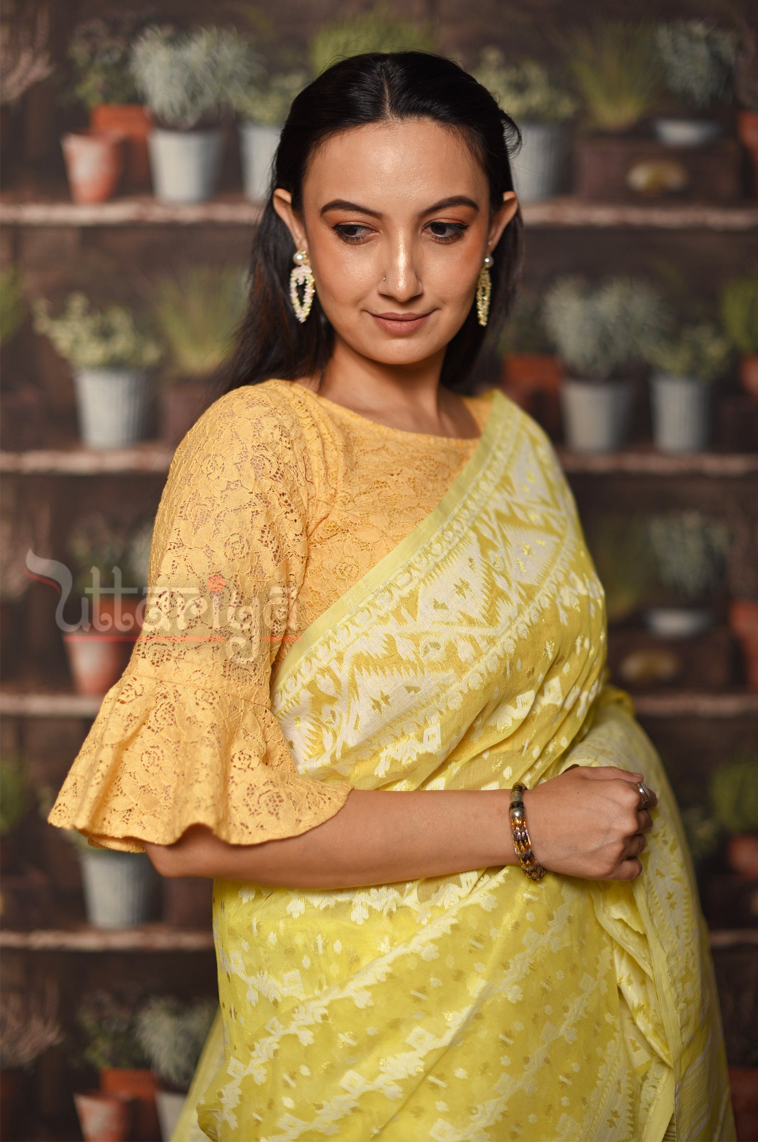 Pestal Love - Uttariya