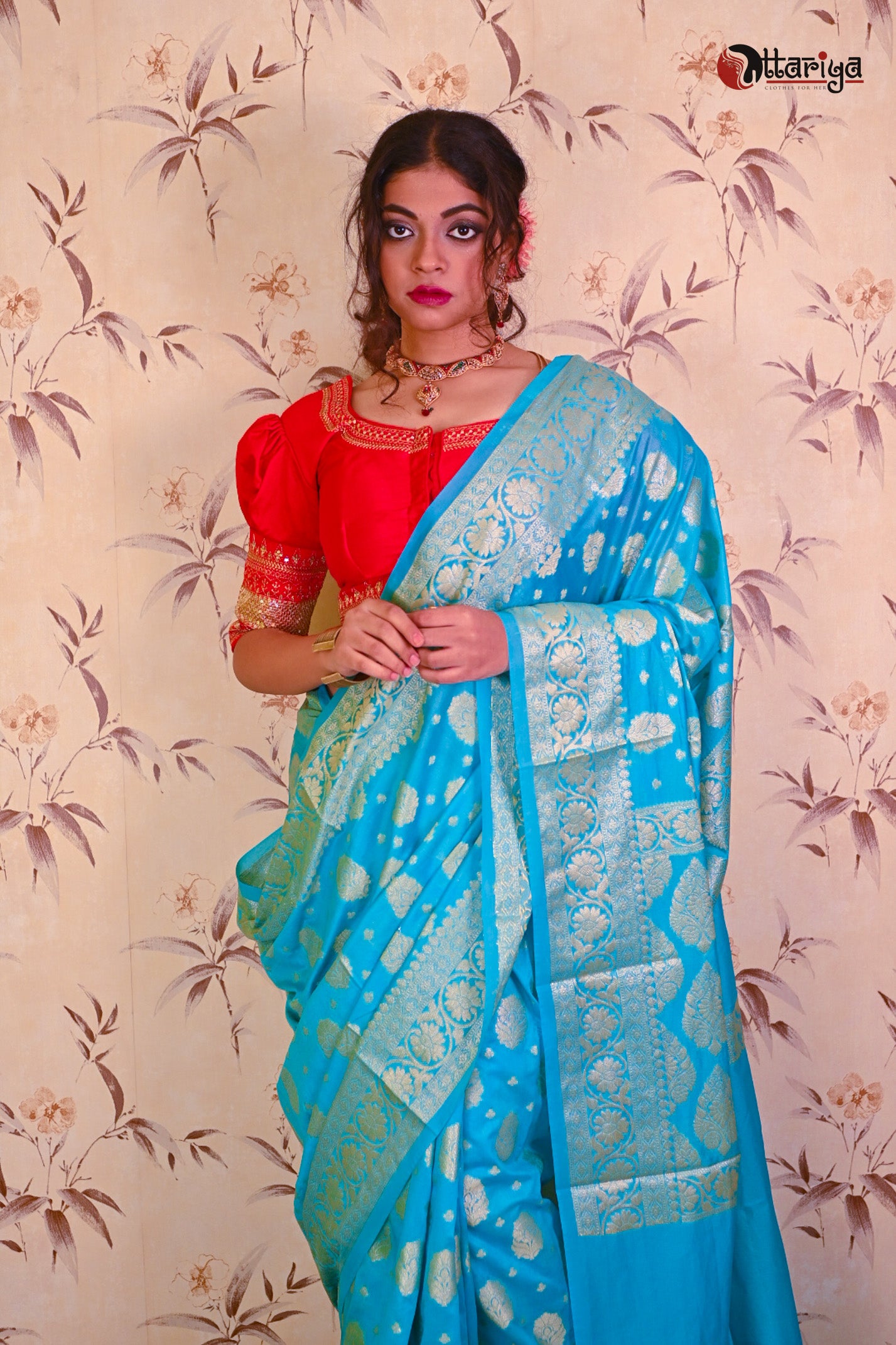 Sky the Limit Banarasi Saree - Uttariya
