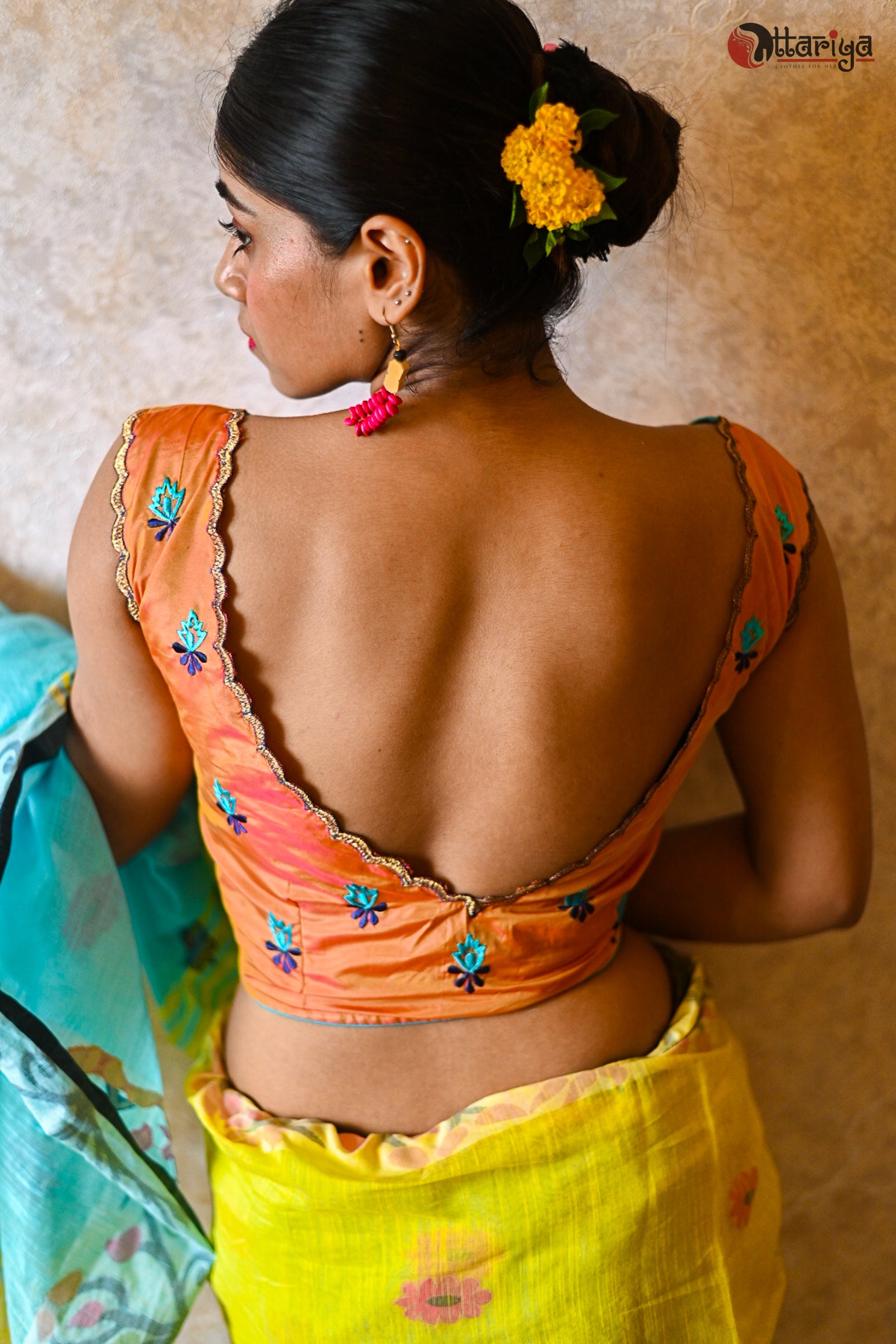 Gold to Love Blouse - Uttariya