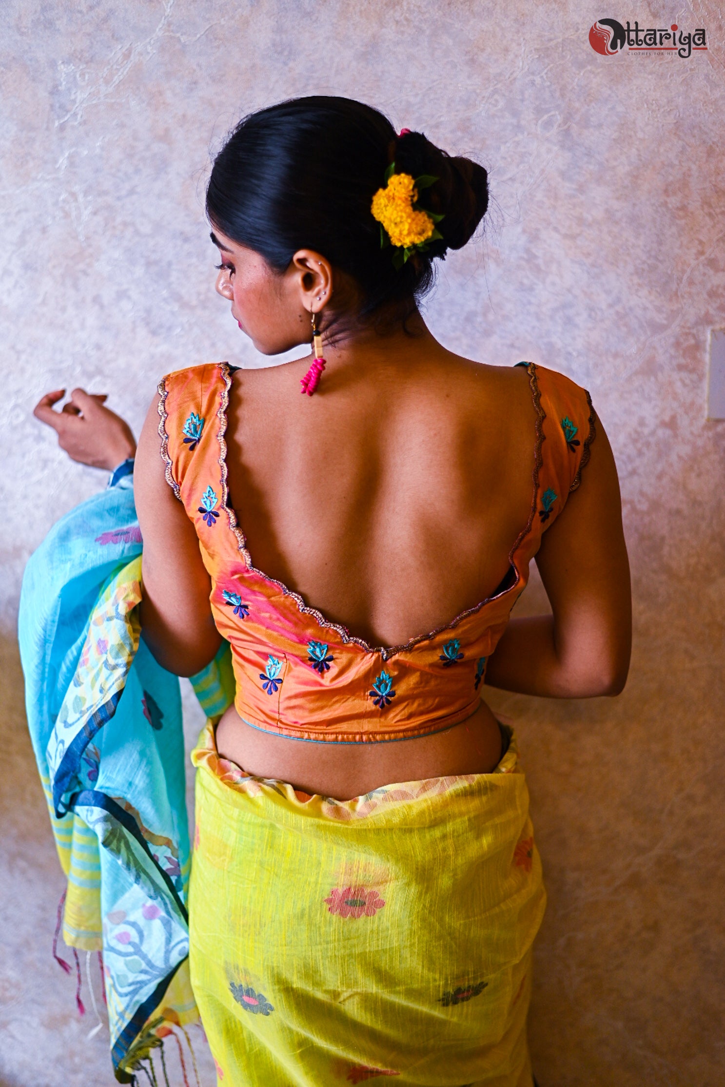 Gold to Love Blouse - Uttariya