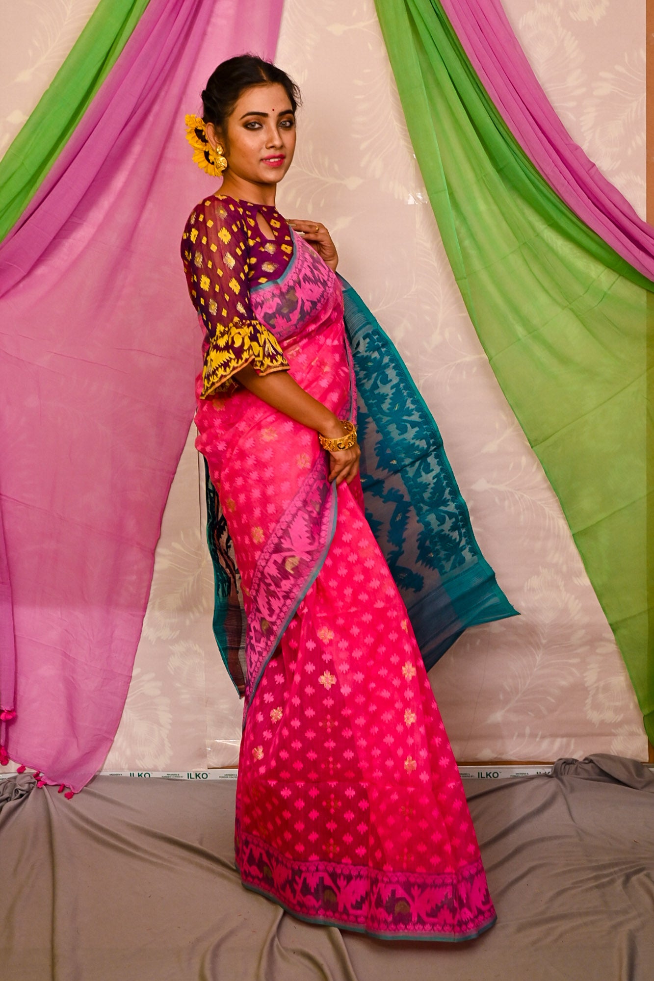 Shocking pink Maslin Jamdani Bangladeshi Saree - Uttariya
