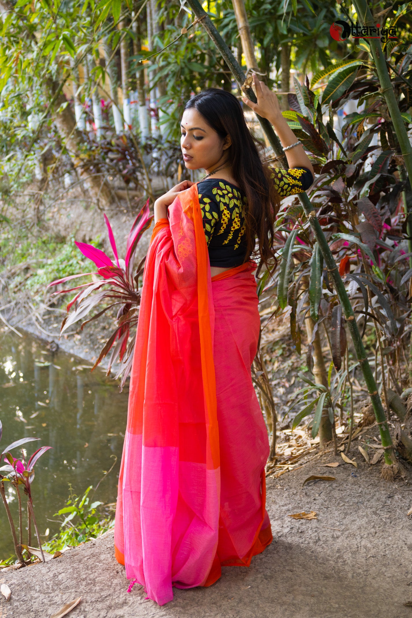 Gullal Saree - Uttariya