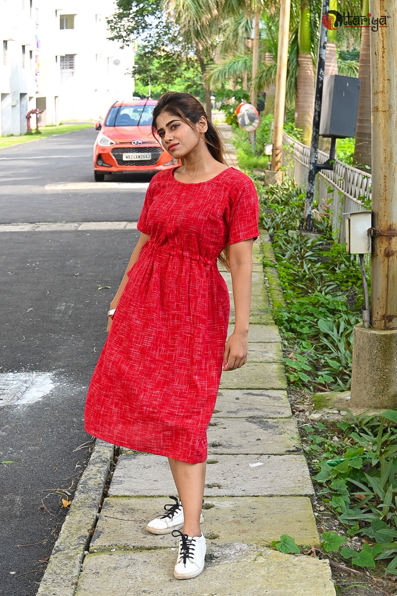 Red Mandarain Dress - Uttariya