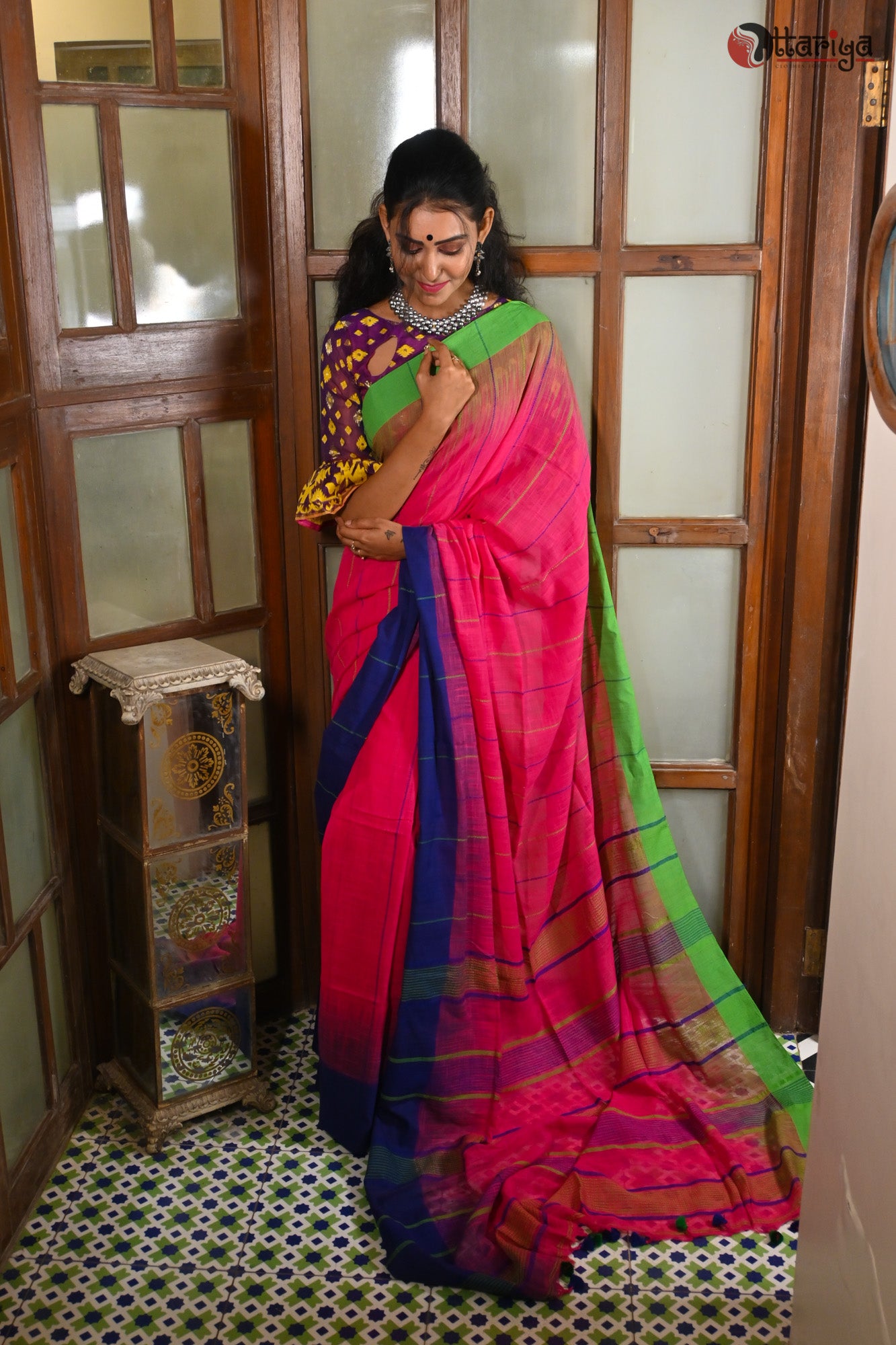 Khadi Magenta Saree - Uttariya