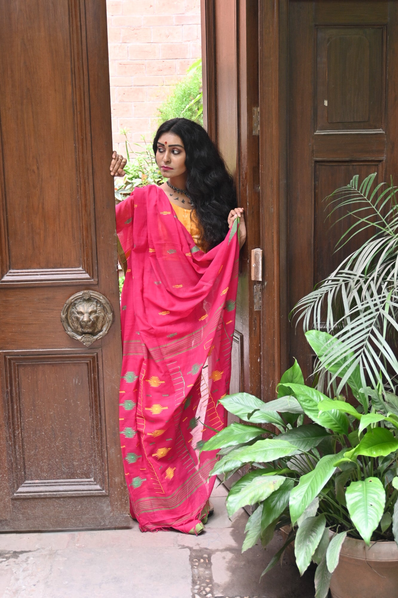 Rani Jamdani Saree - Uttariya