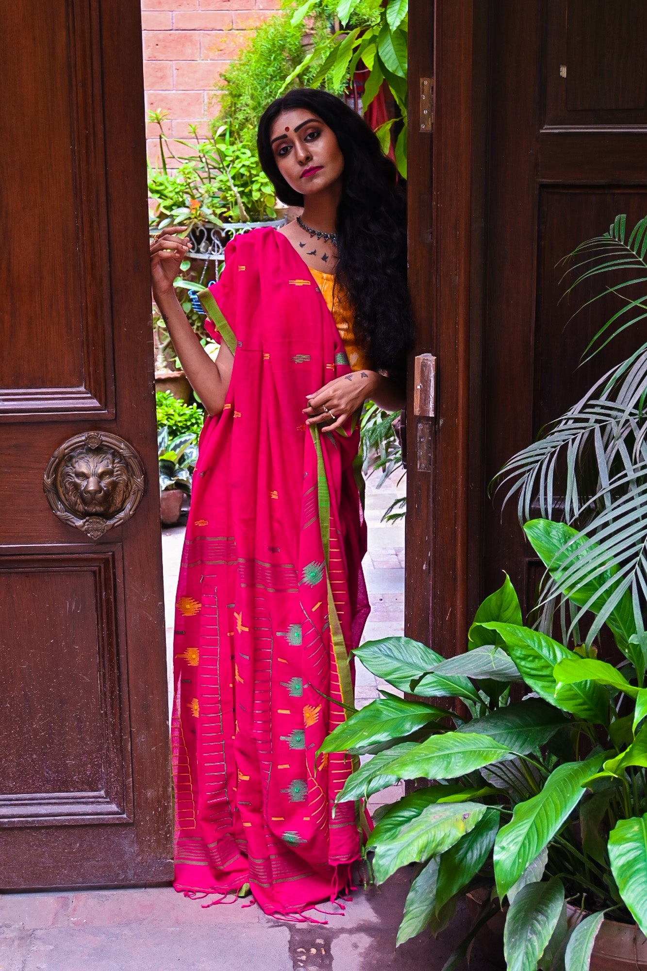 Rani Jamdani Saree - Uttariya