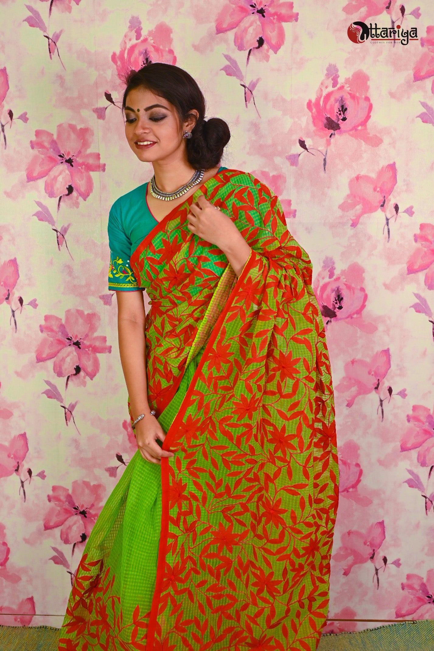 Green Leaf Kathiwari Saree - Uttariya