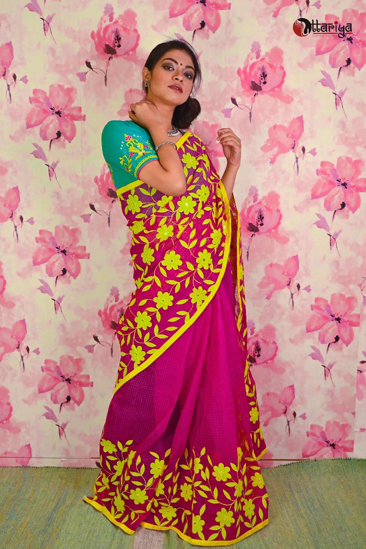 Maroon Kathiwari Saree - Uttariya