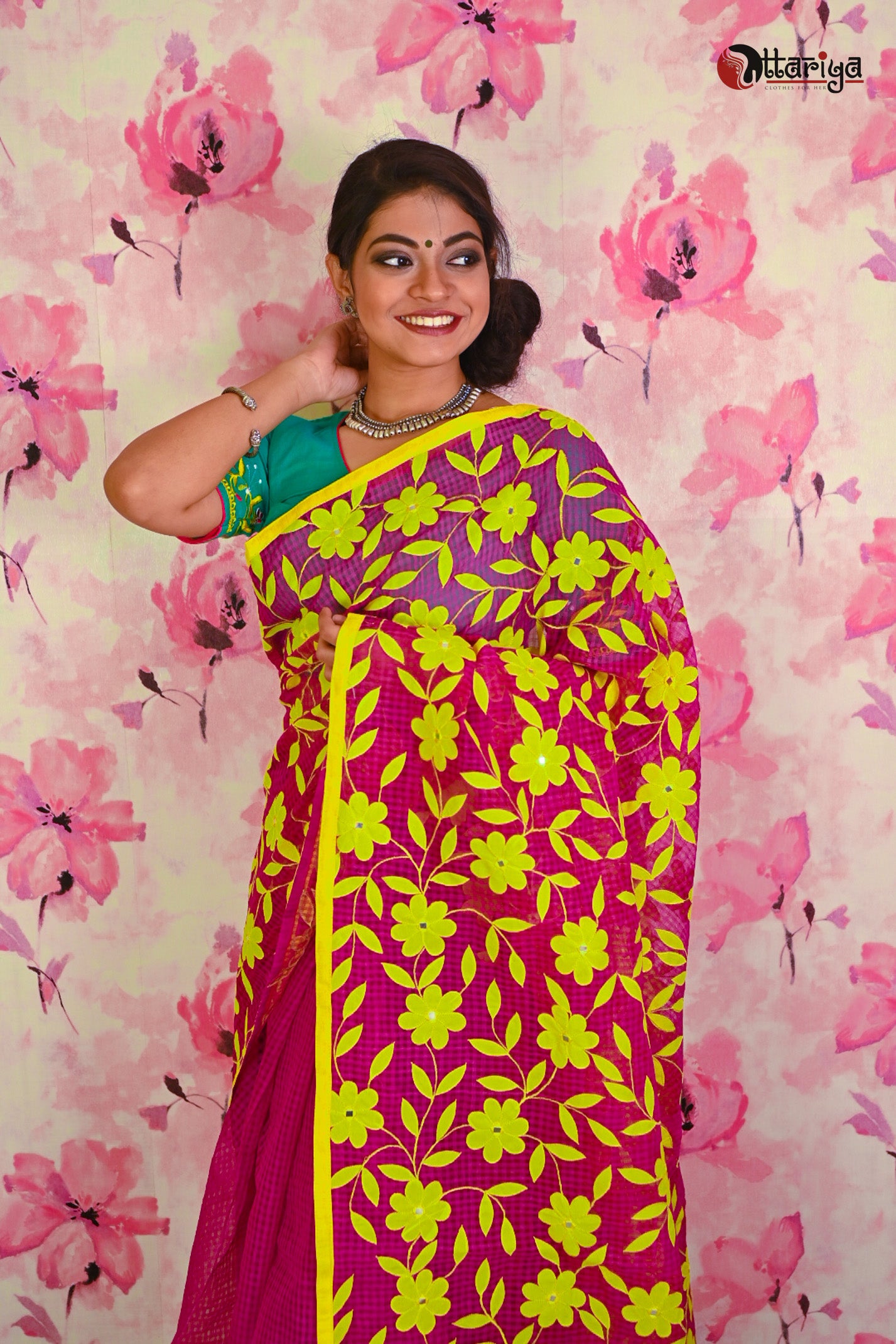 Maroon Kathiwari Saree - Uttariya