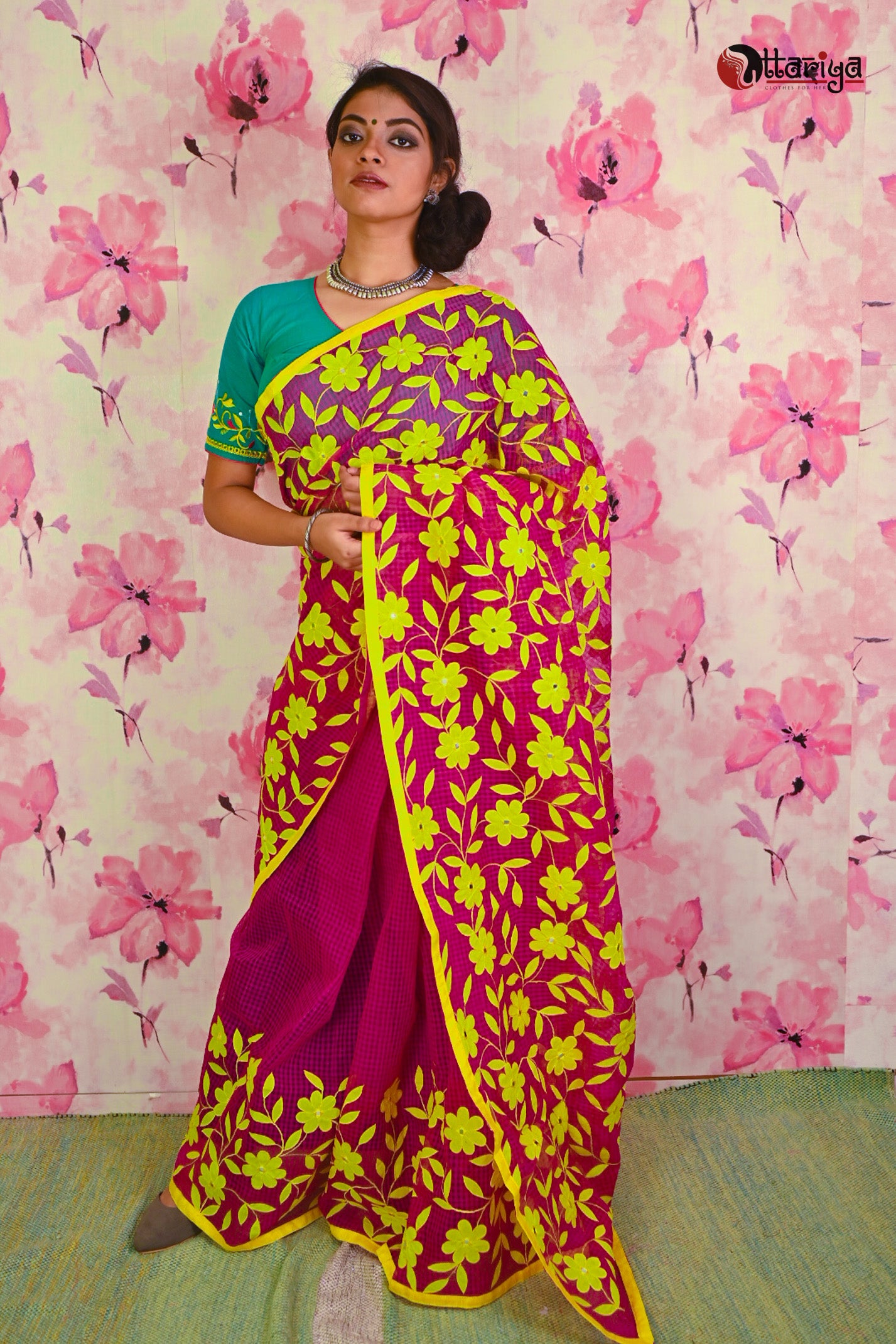Maroon Kathiwari Saree - Uttariya