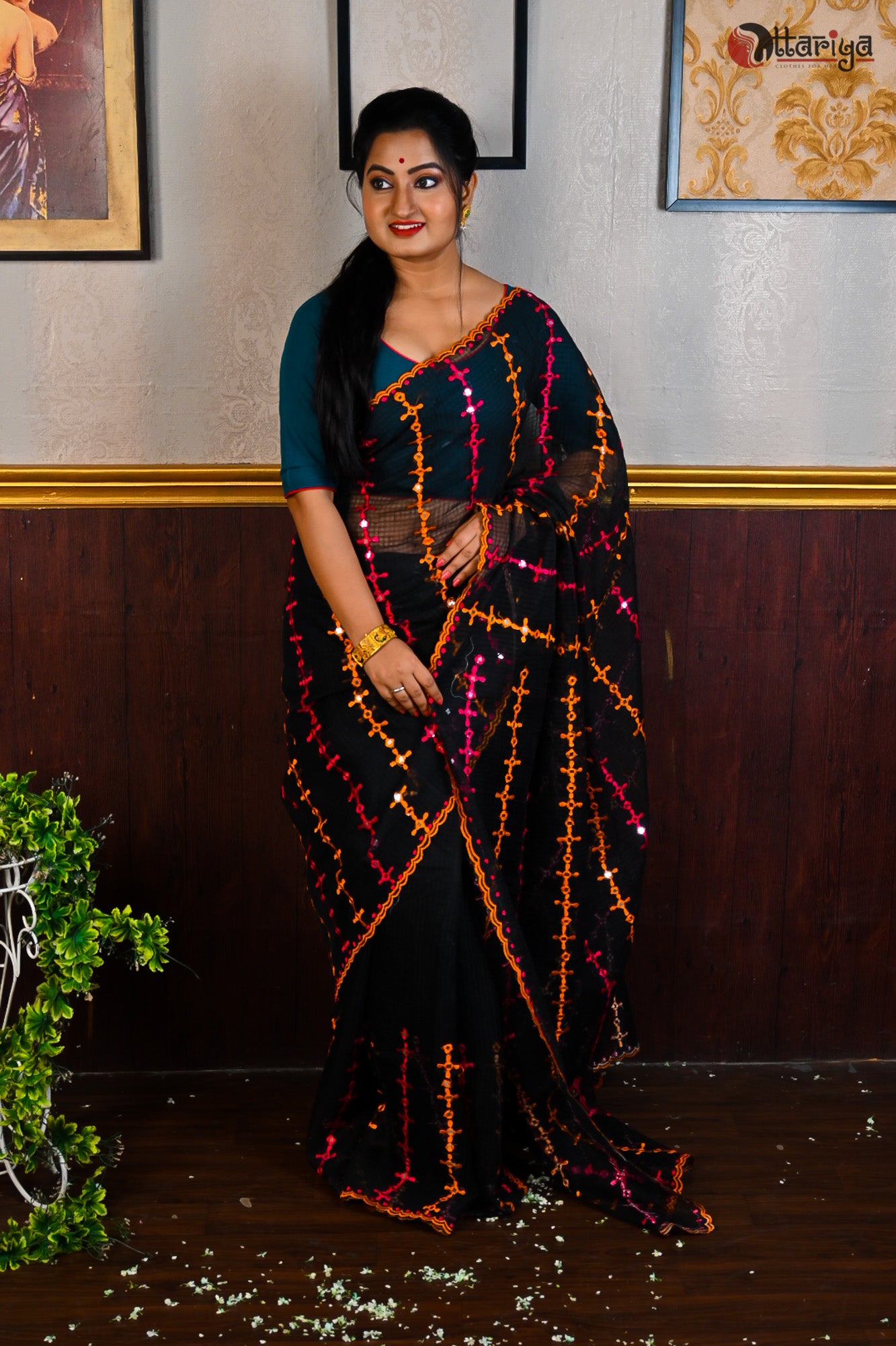 Black Mirron All over Saree - Uttariya