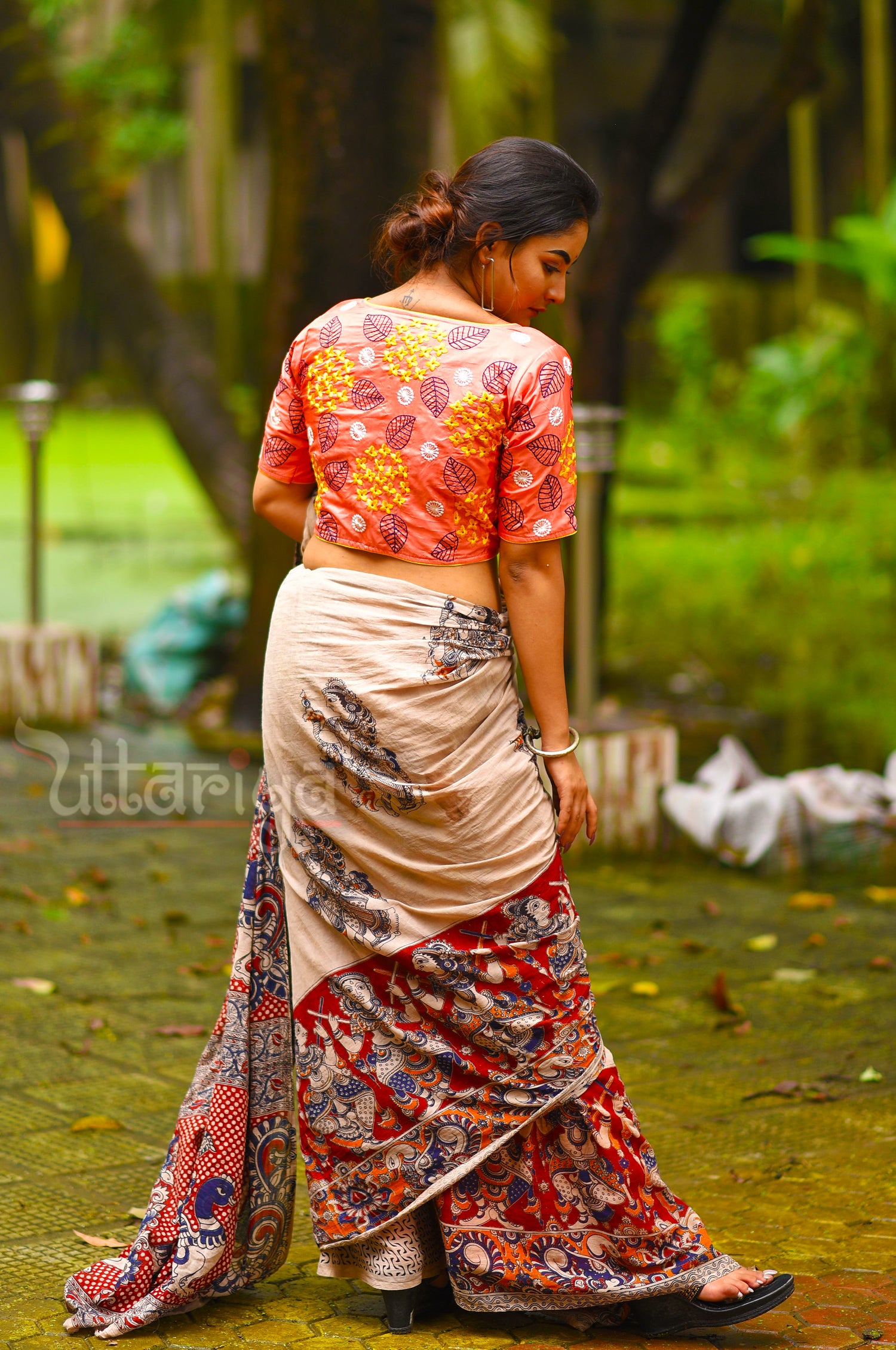 Mukhta V Neck Cotton Blouse