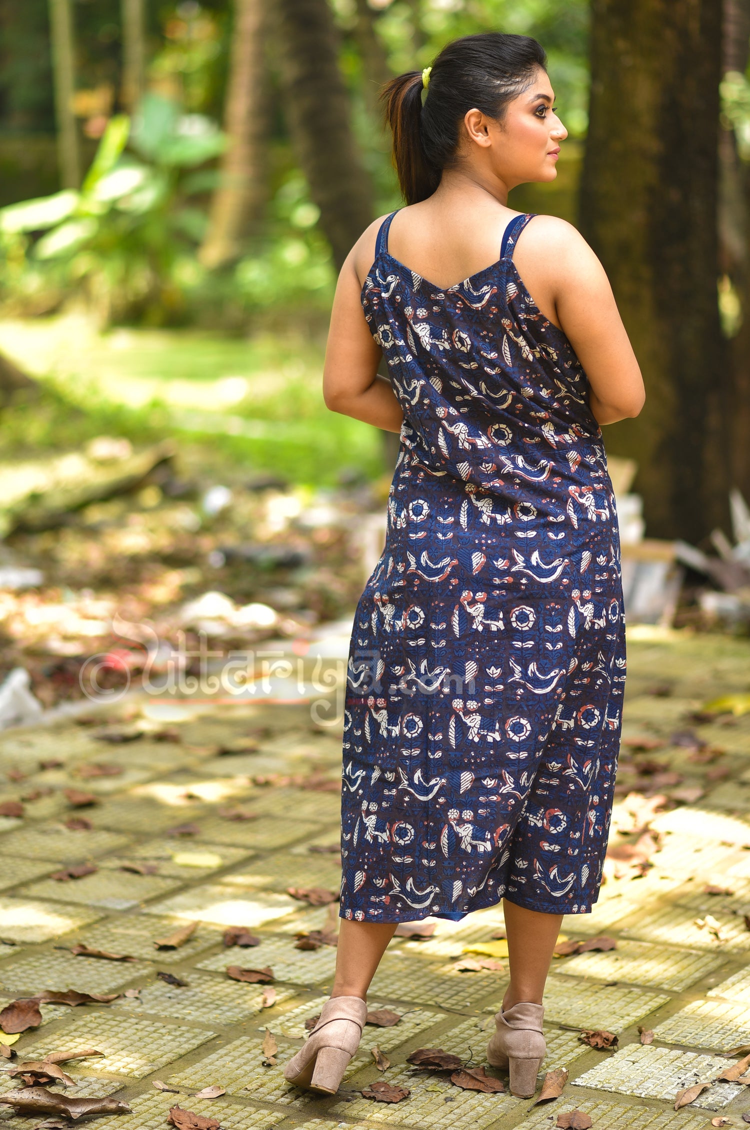 Kalamajish Dress - Uttariya