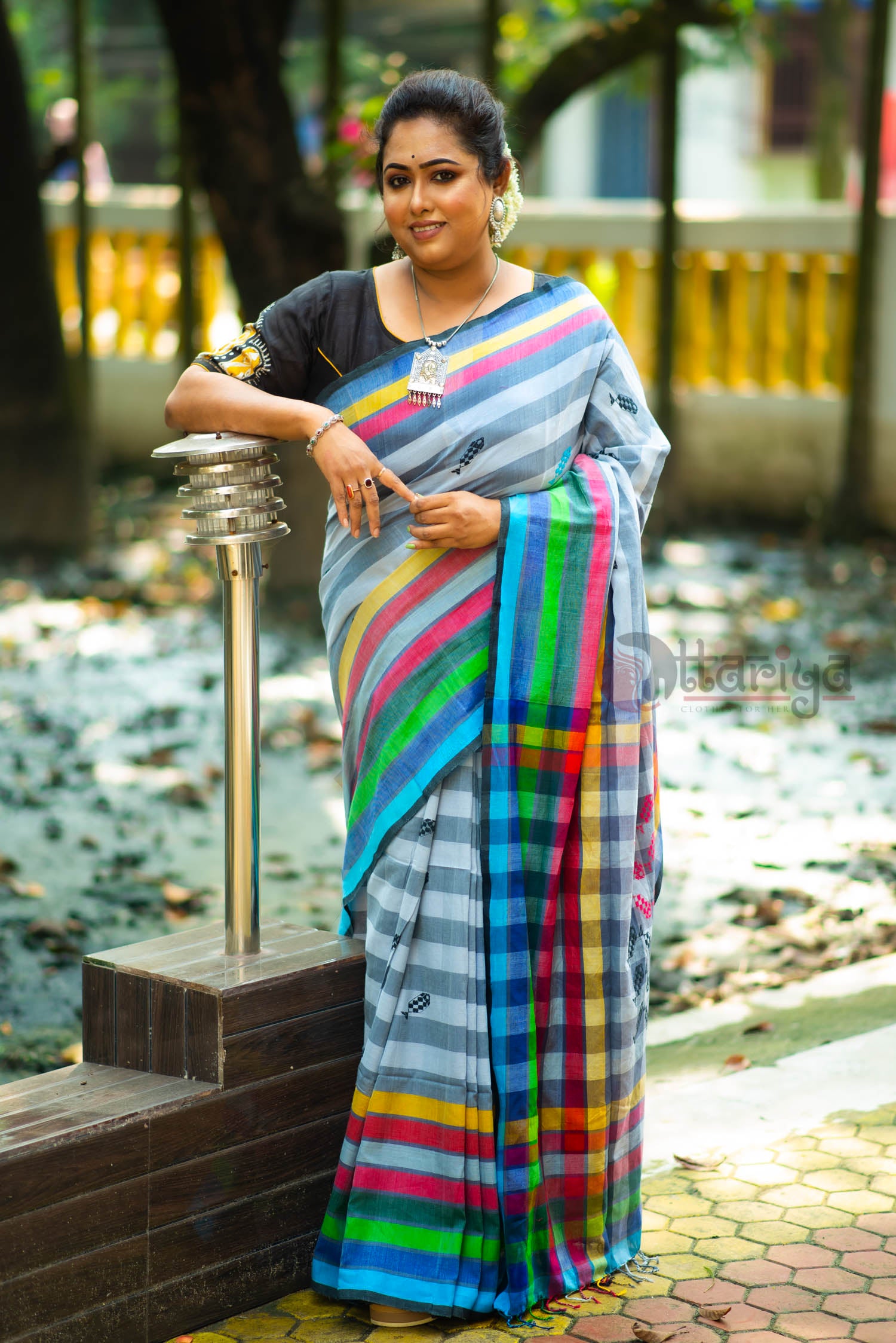 Handloom Cotton Vujoudi Handloom Saree - Uttariya