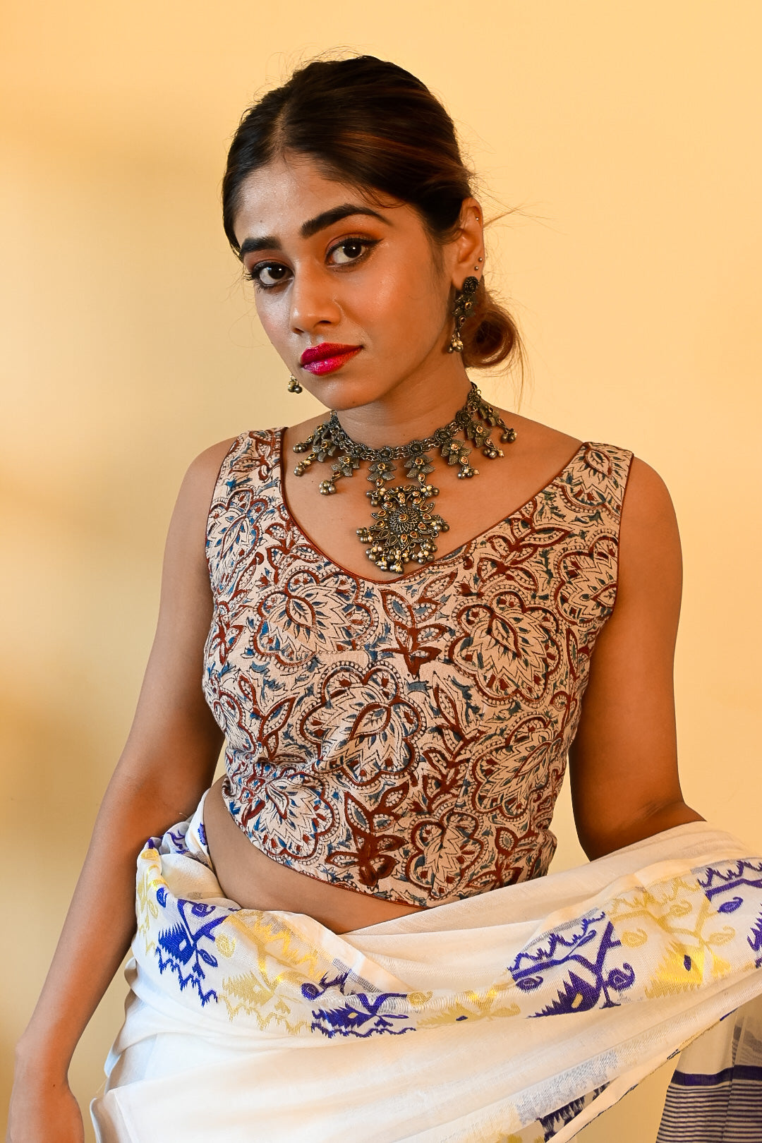 Ajrkari blouse - Uttariya