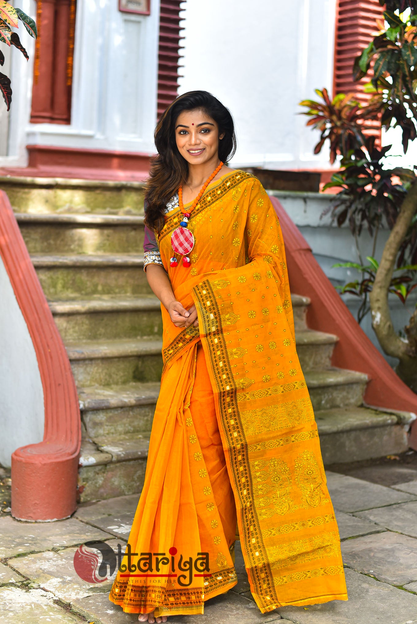 Yolk Cotton Baluchari Saree - Uttariya