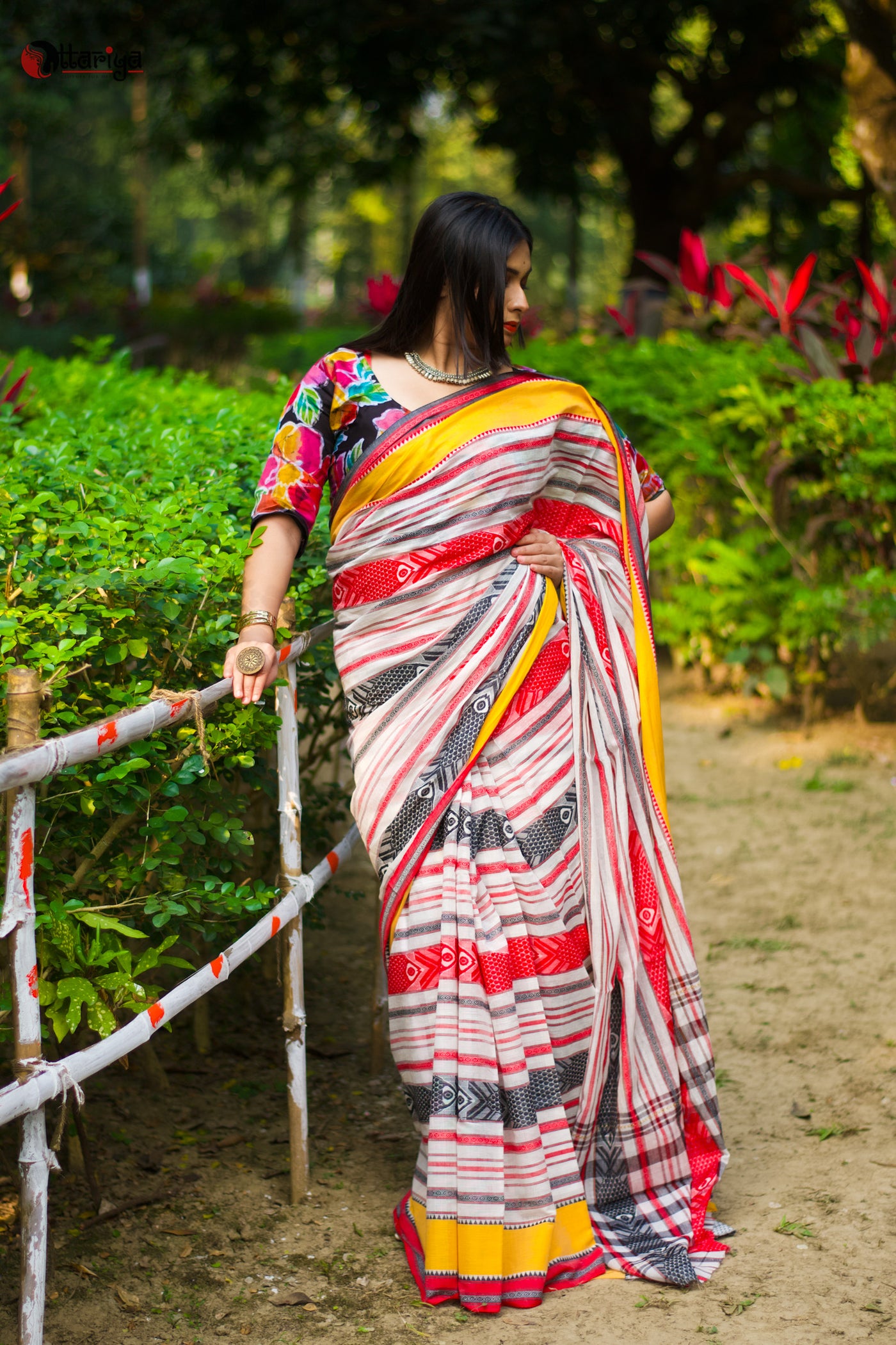 Heavenly Gossamer Saree - Uttariya