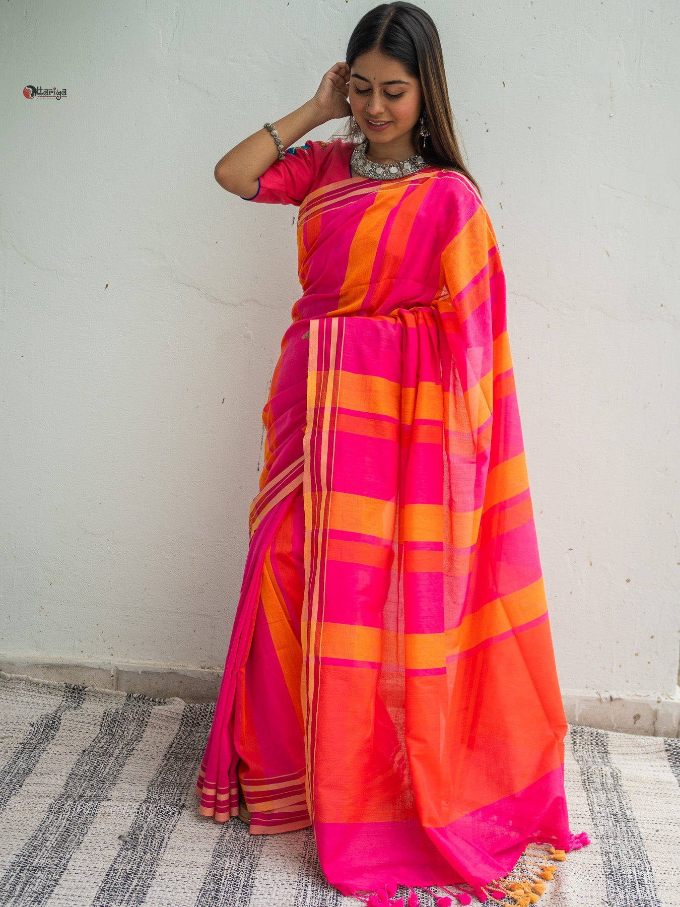 whoho stripe Handloom Saree