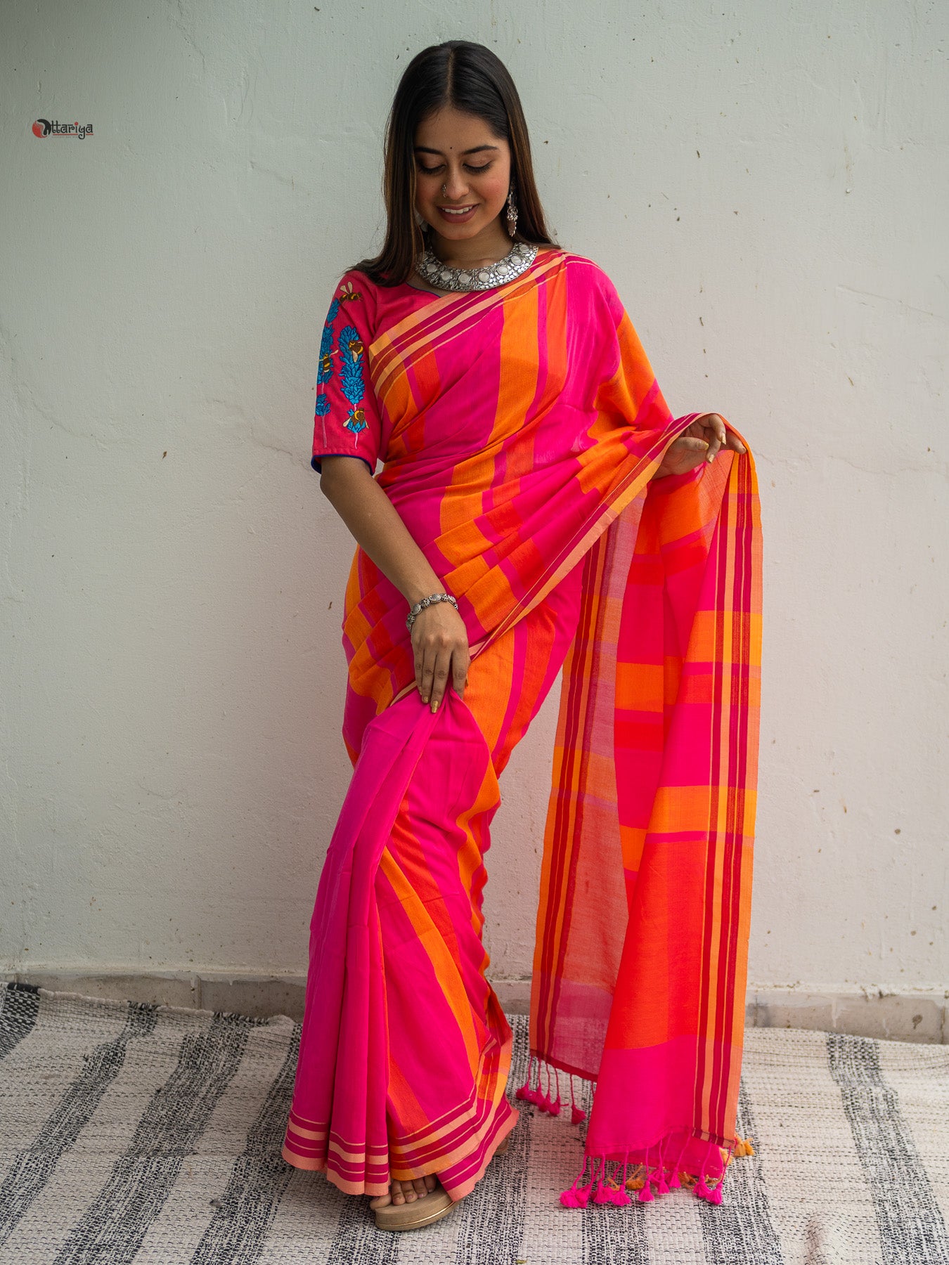 whoho stripe Handloom Saree