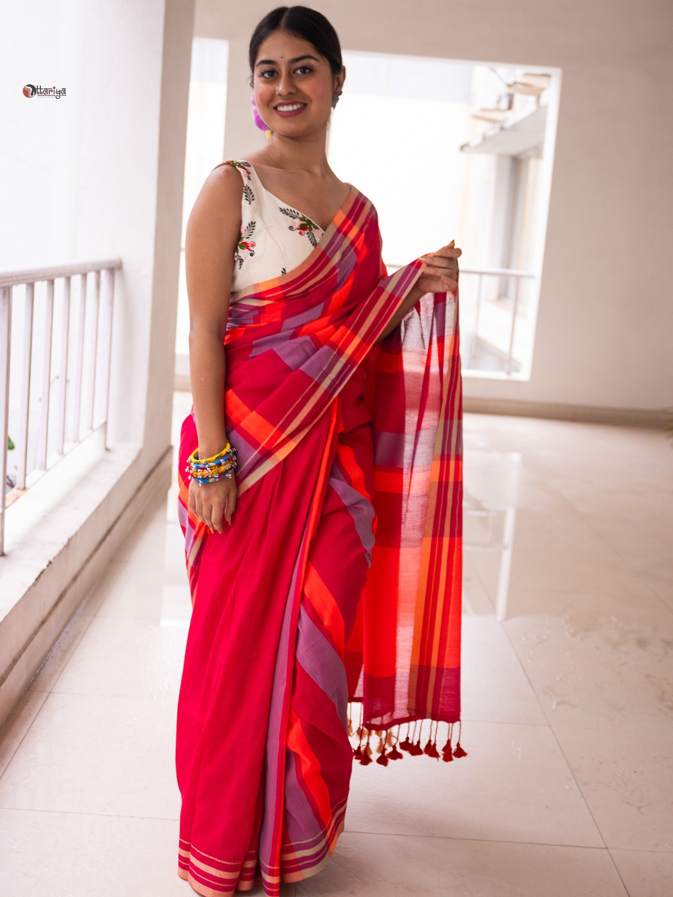 ohhlala stripe Handloom Saree