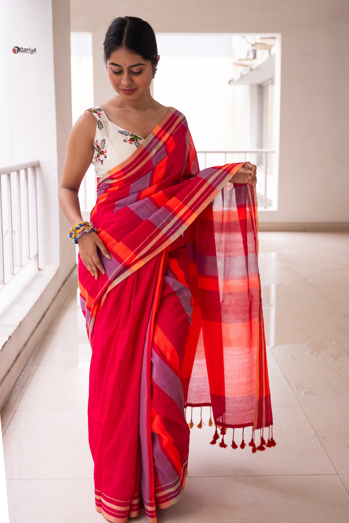 ohhlala stripe Handloom Saree