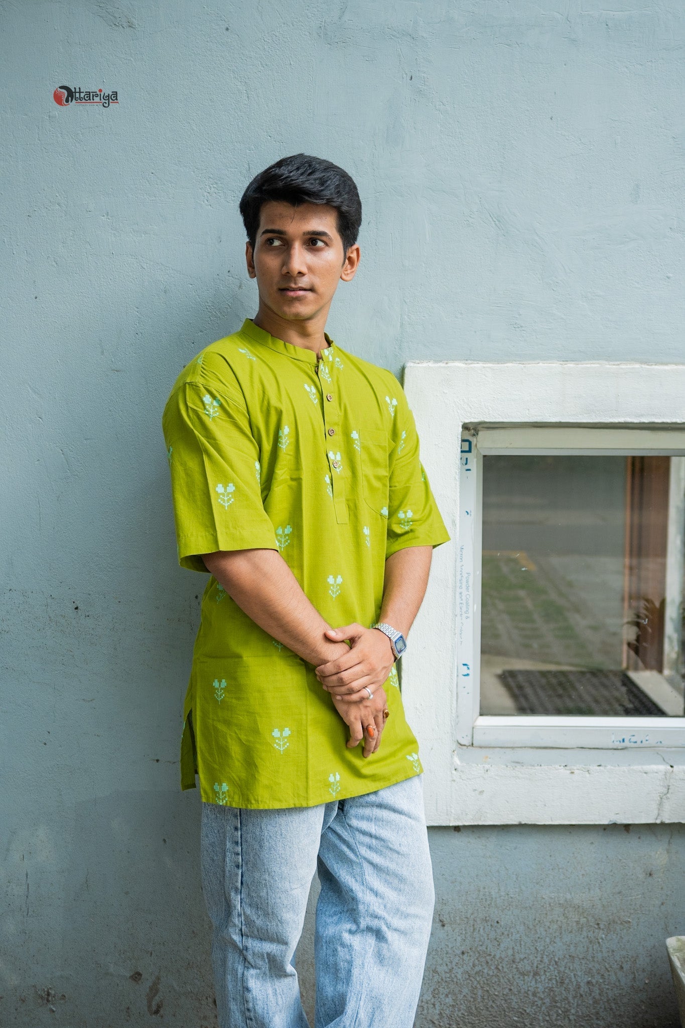 Kishalay — Handwoven Jamdani Buta Short Kurta - Uttariya